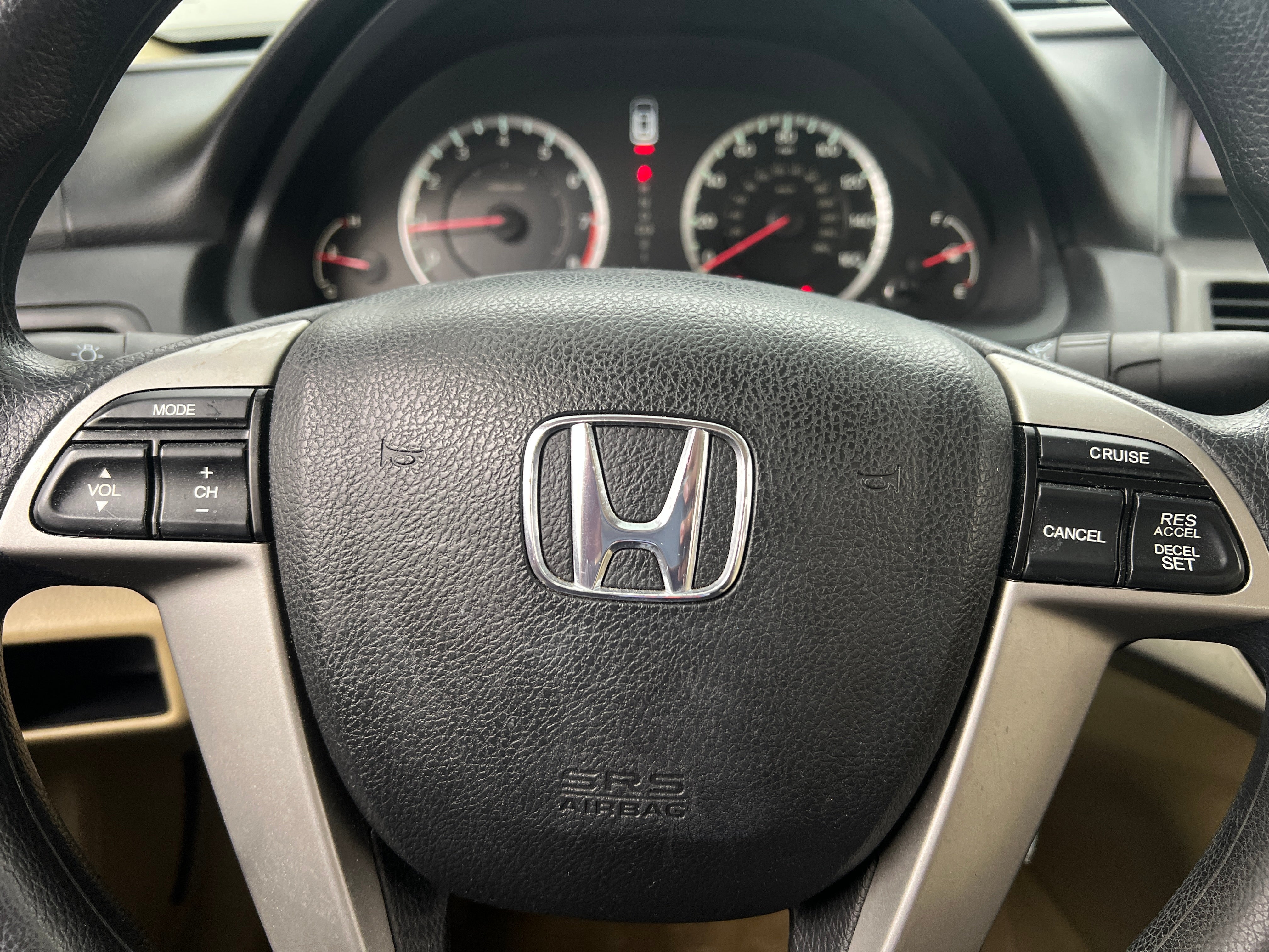 2011 Honda Accord LX-P 5