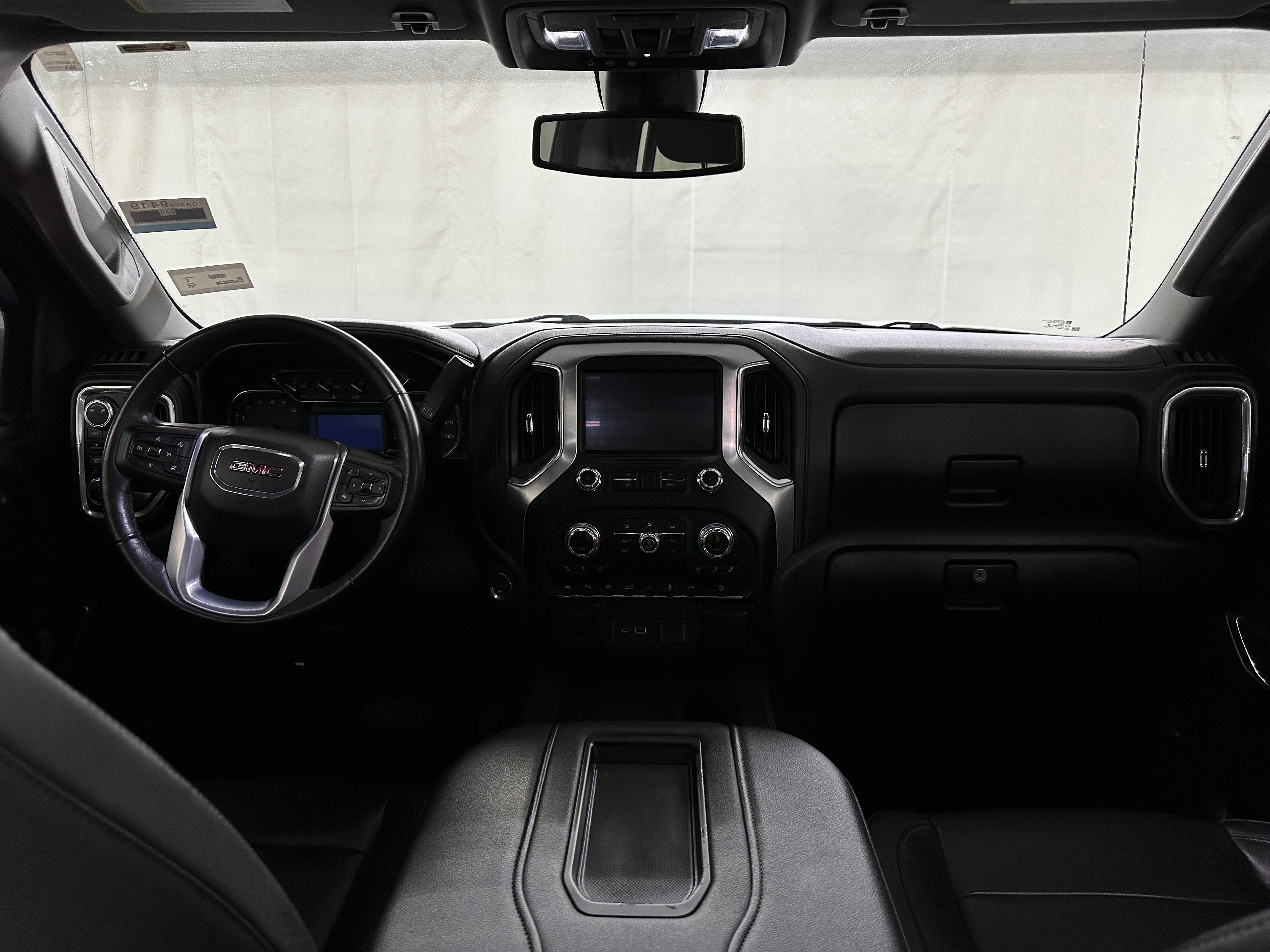 2019 GMC Sierra 1500 SLT 2