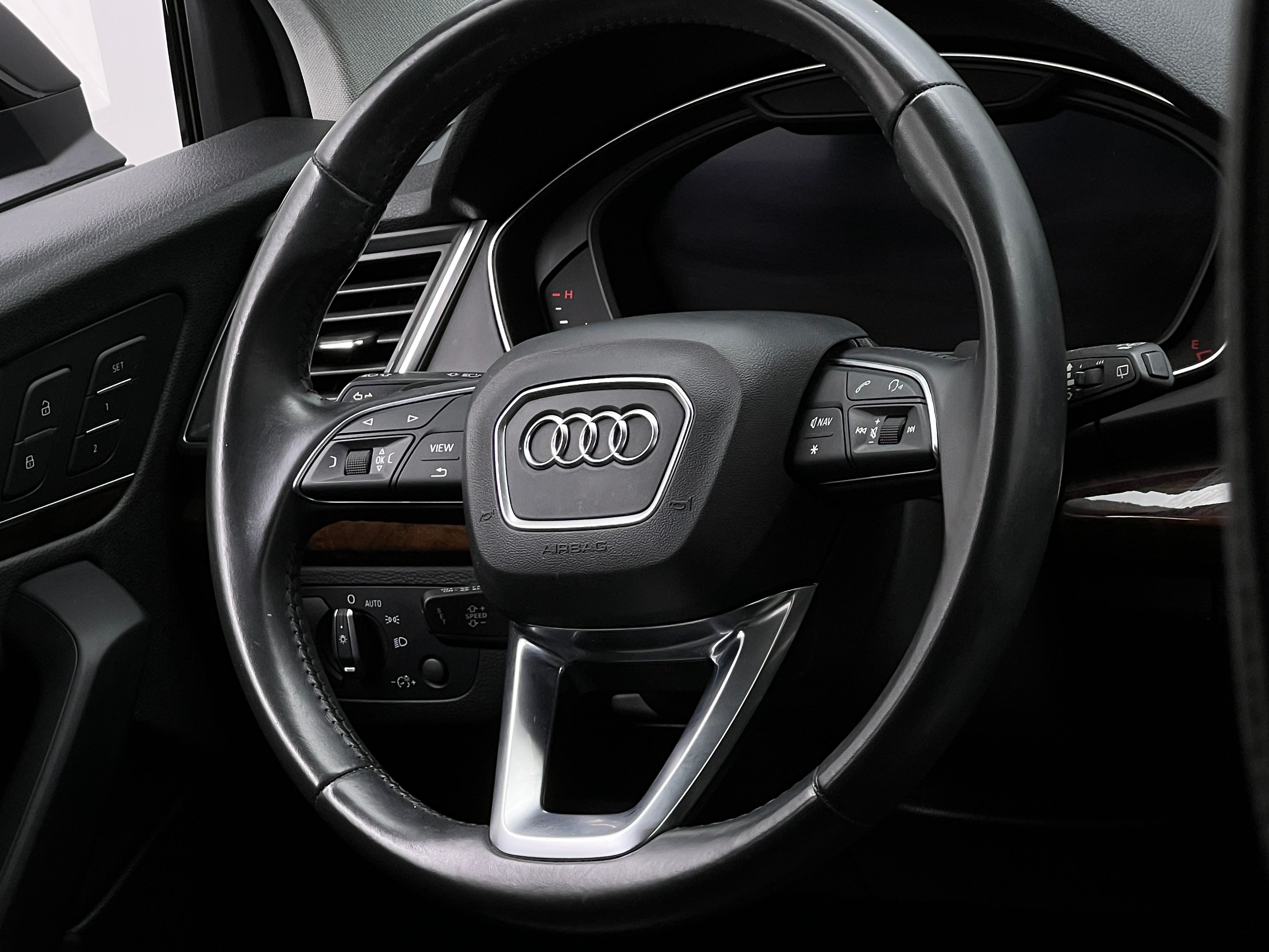 2020 Audi Q5 Premium Plus 4