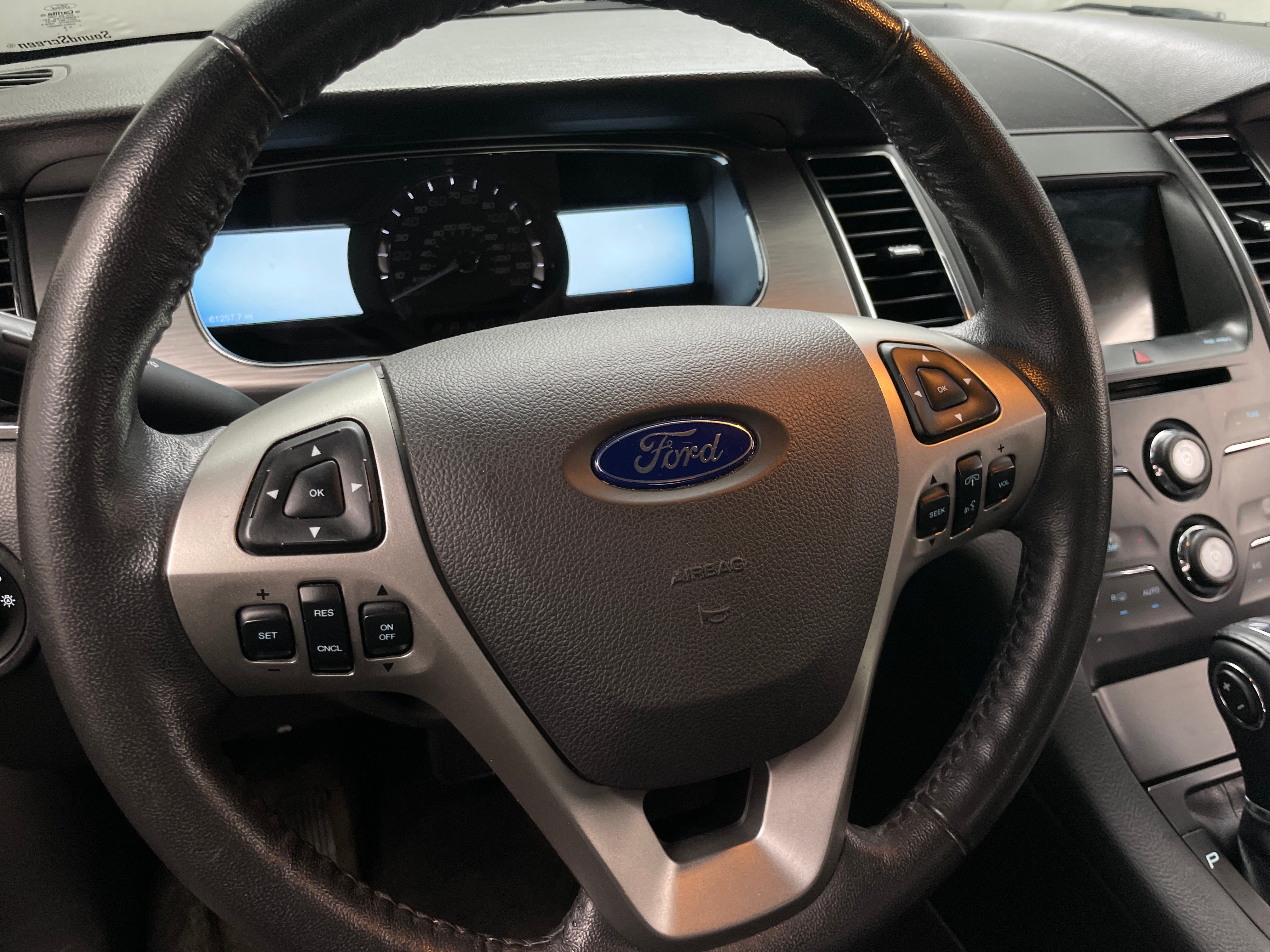 Thumbnail: 2017 Ford Taurus - 4