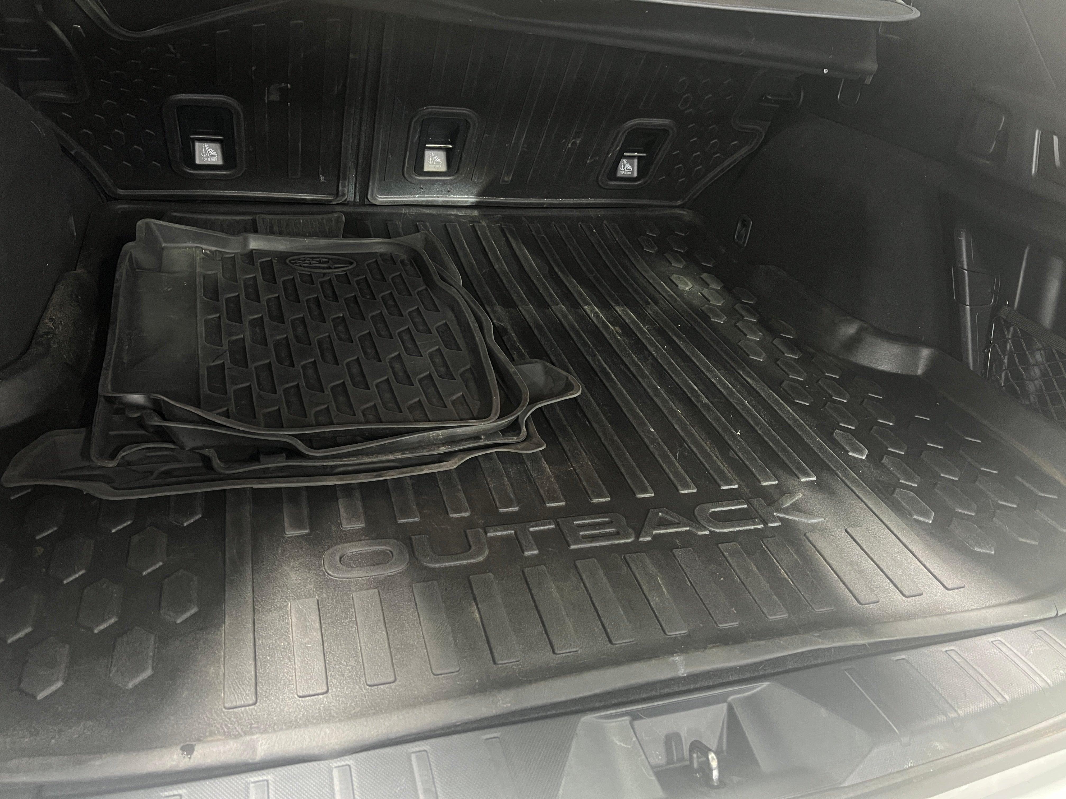 2022 Subaru Outback Premium 7
