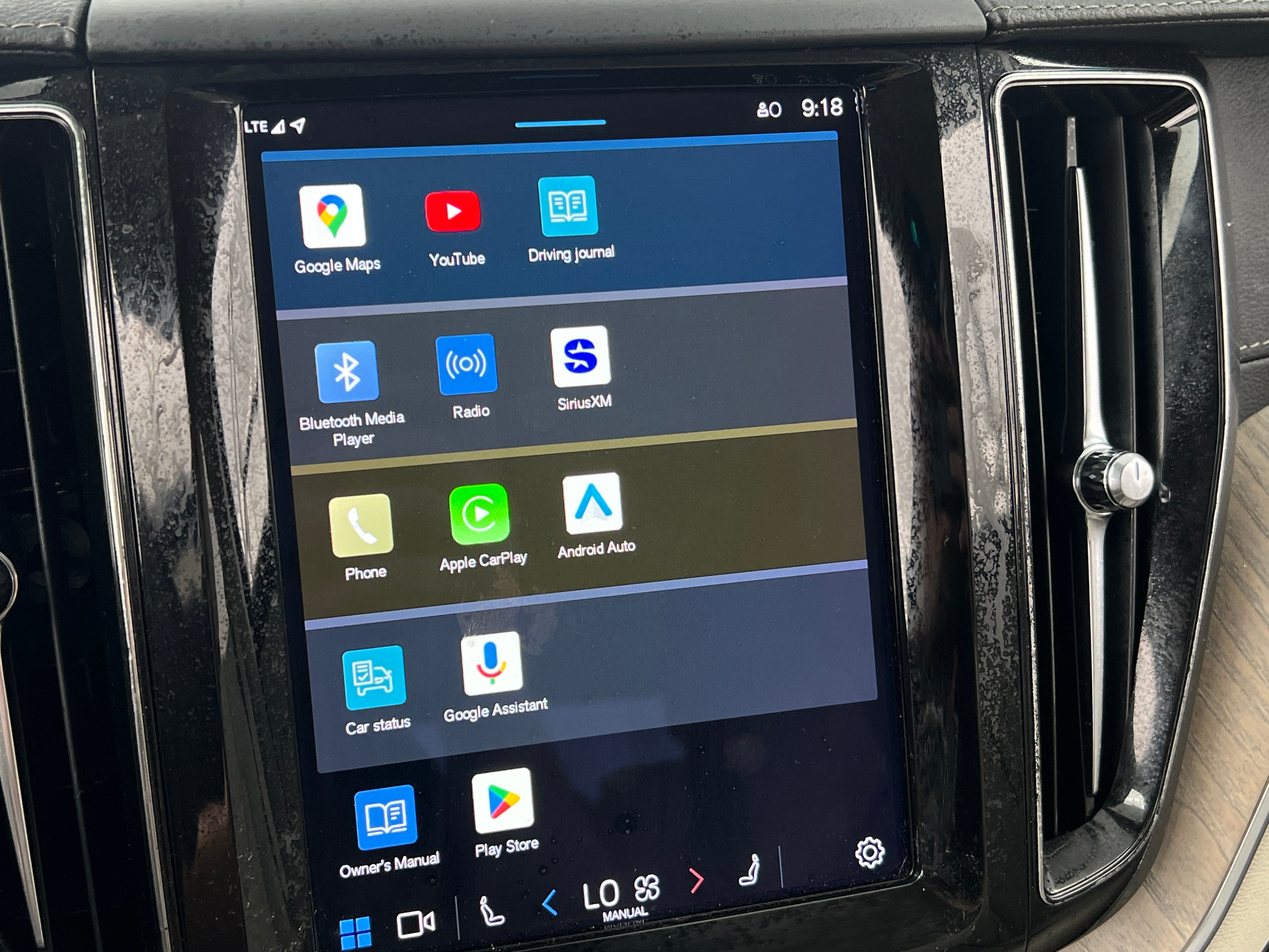 2022 Volvo XC60 B5 Inscription 3