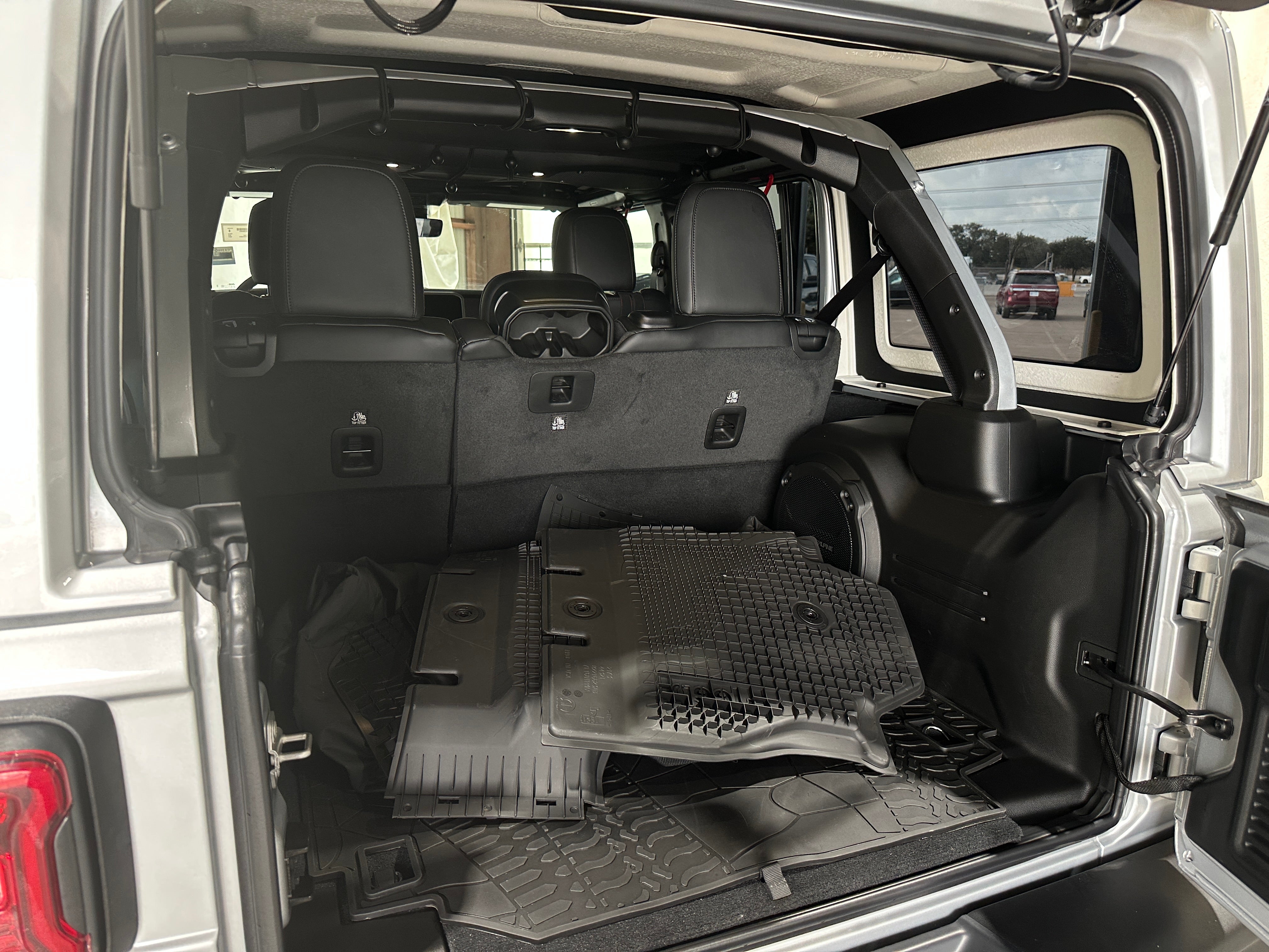 2024 Jeep Wrangler Rubicon 6
