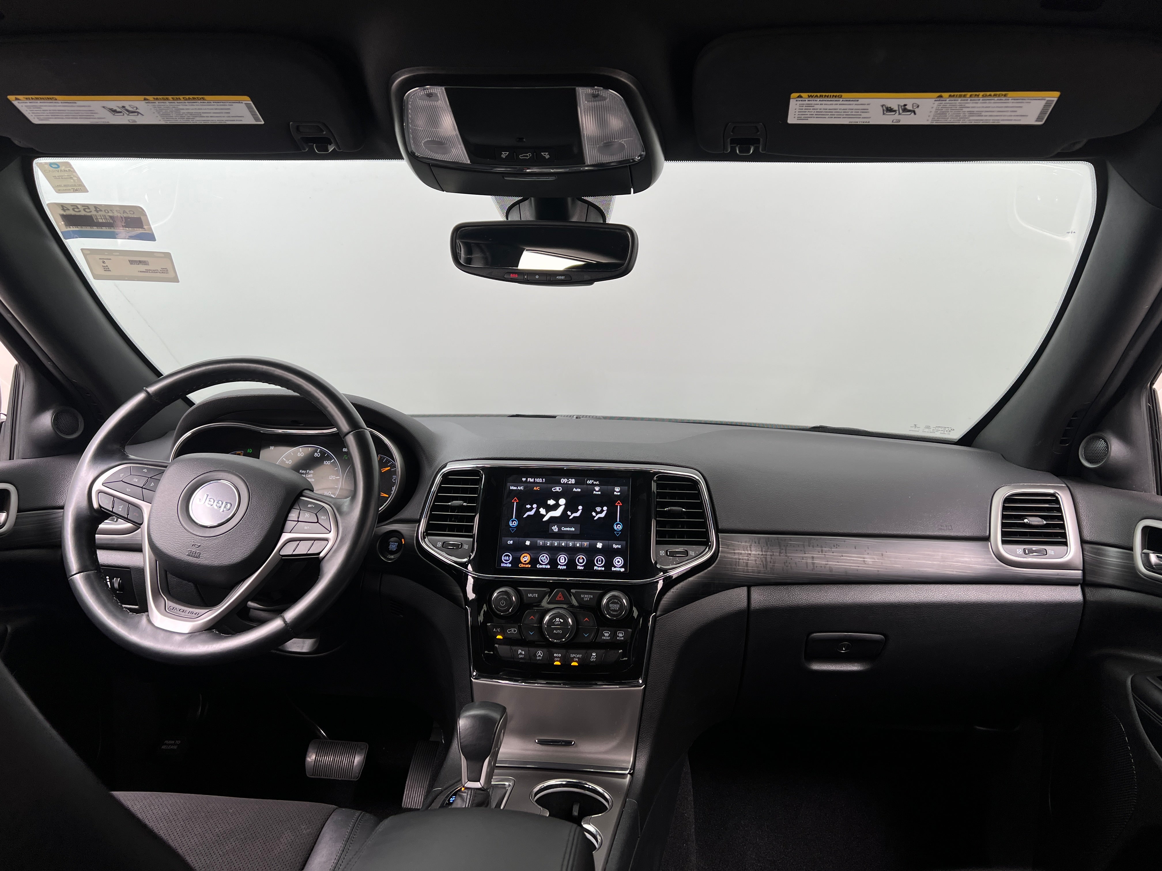 2020 Jeep Grand Cherokee Laredo 2