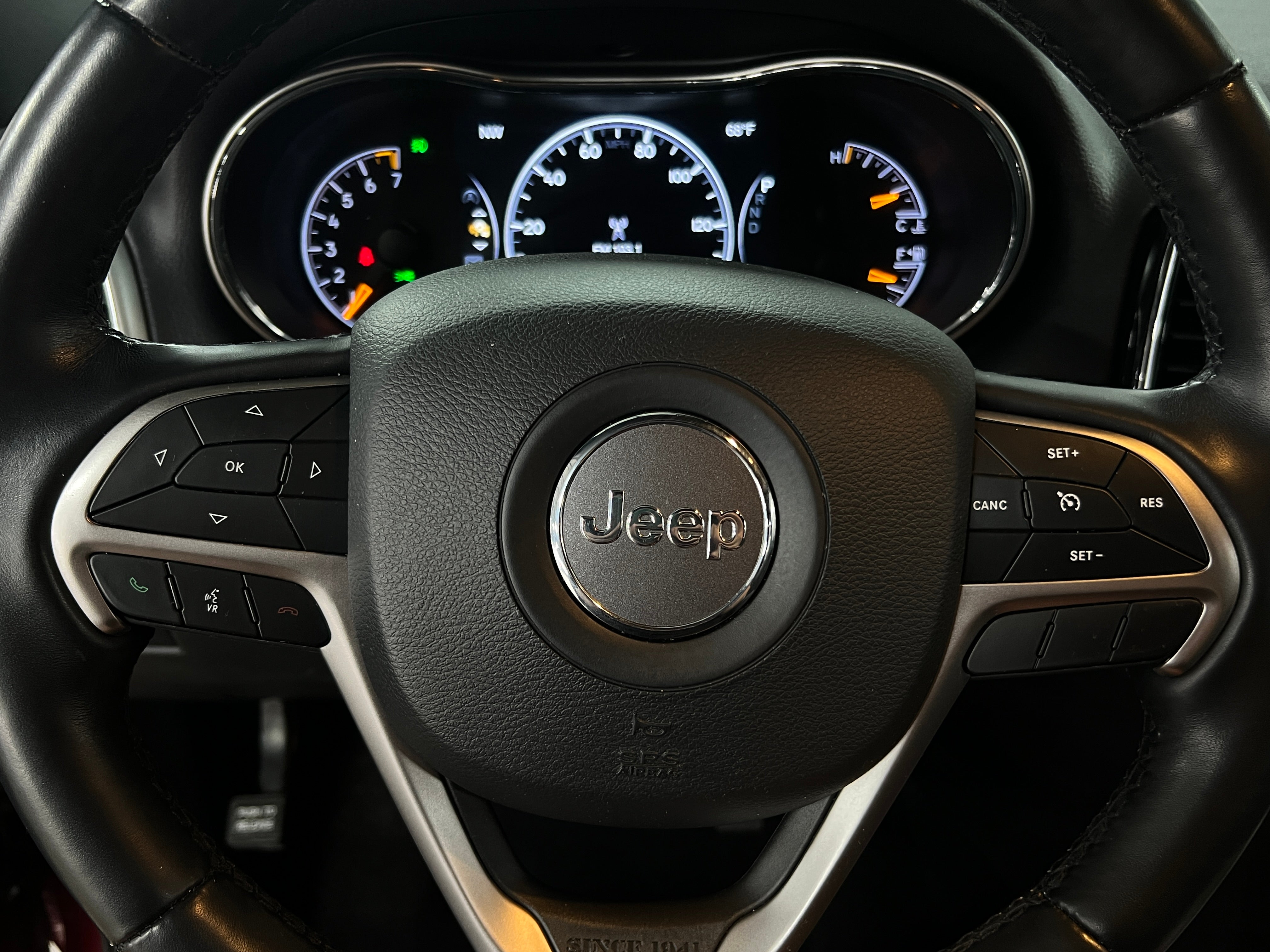 2020 Jeep Grand Cherokee Laredo 4