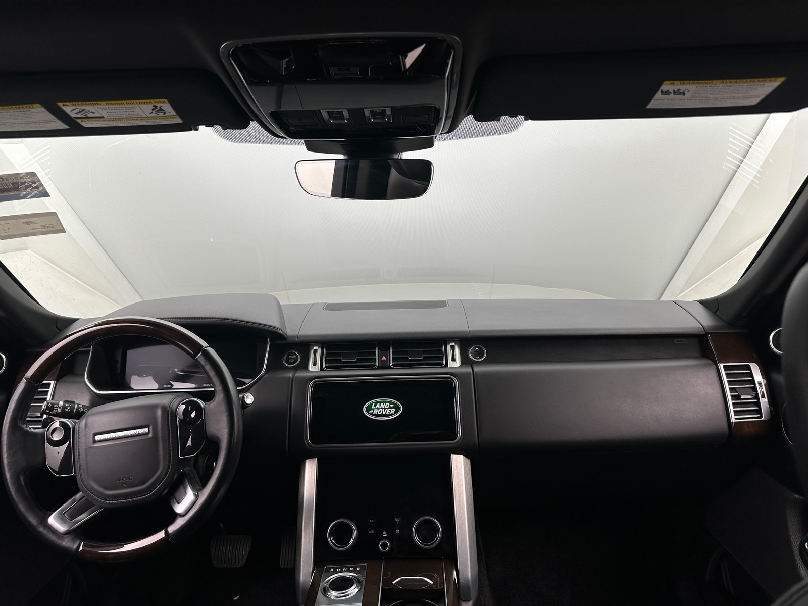 Thumbnail: 2018 Land Rover Range Rover - 2