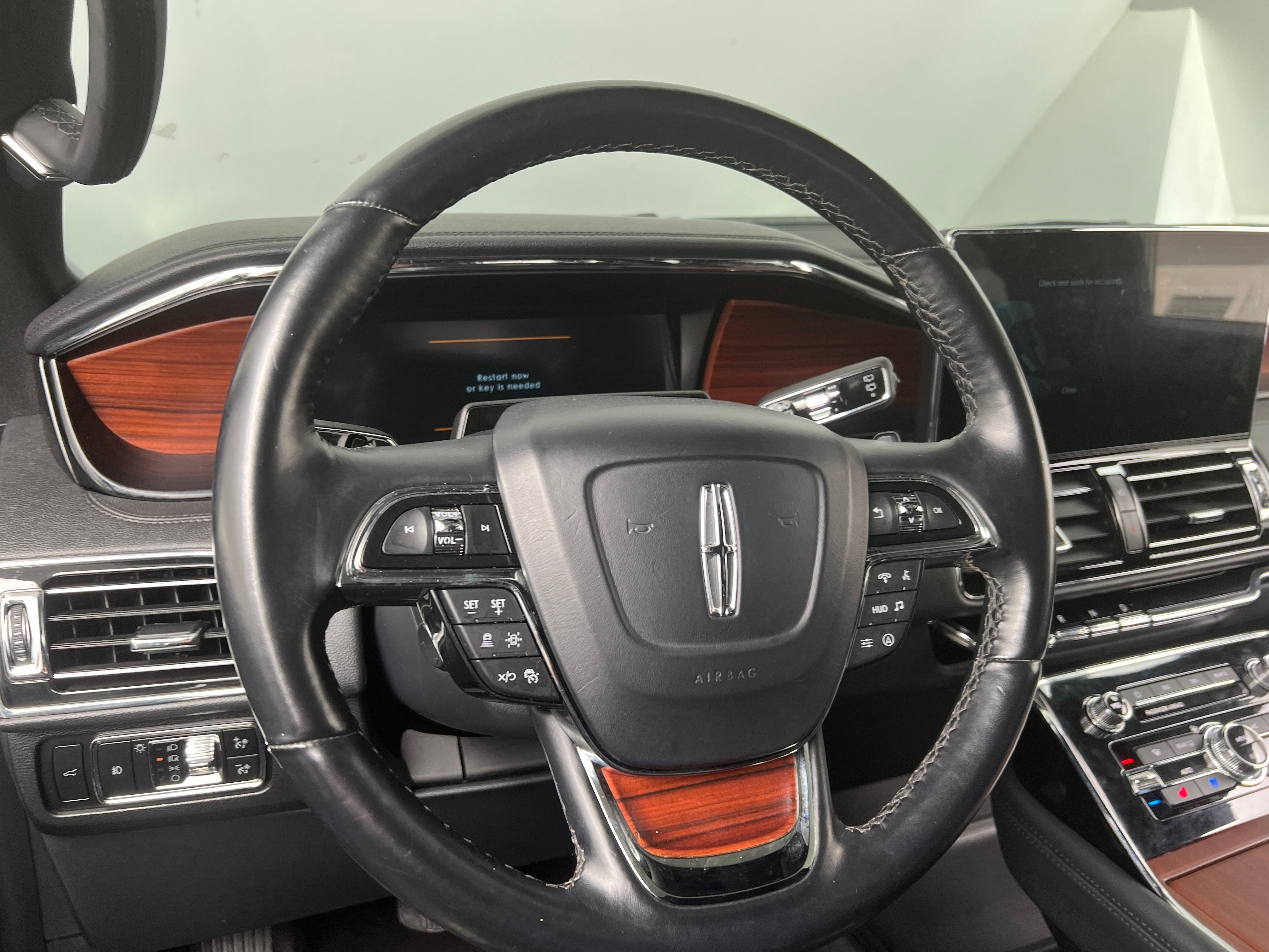 2023 Lincoln Navigator Reserve 4