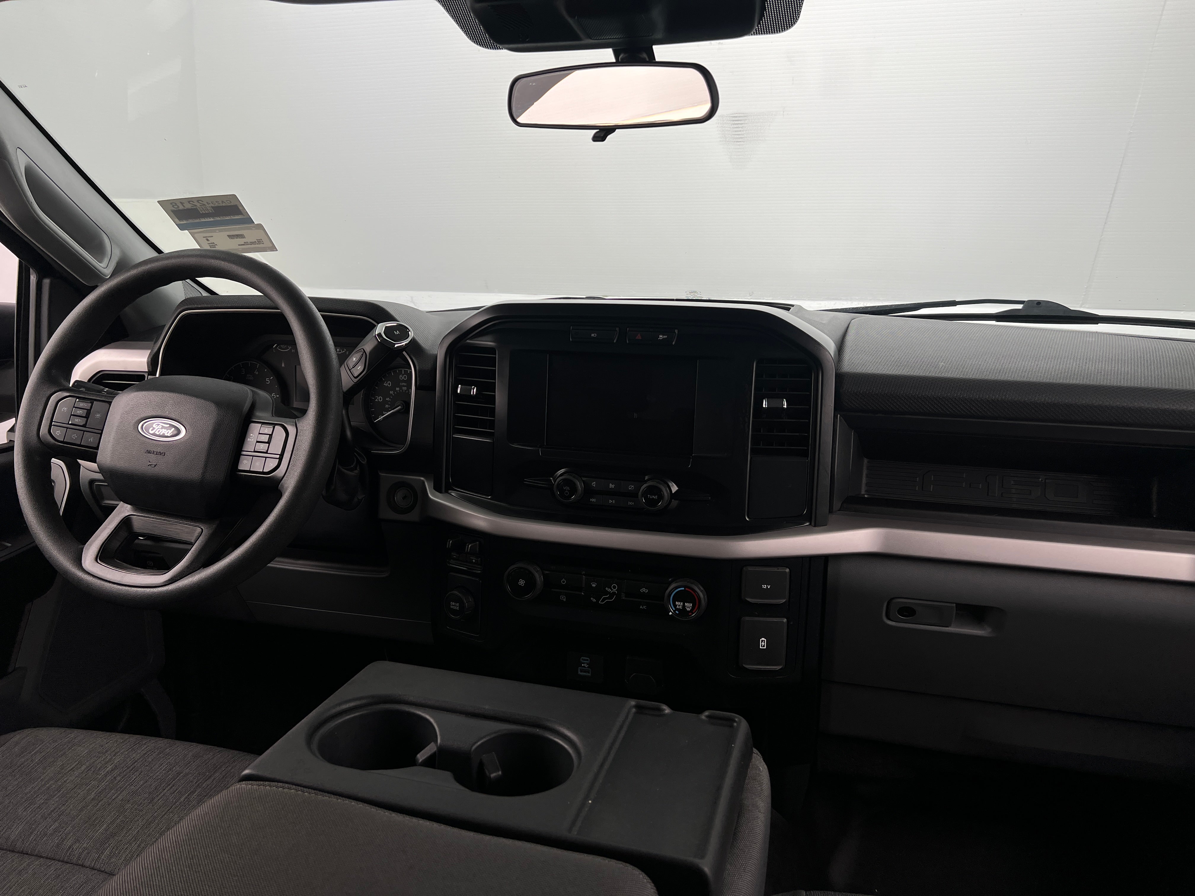 2023 Ford Econoline E-150 3