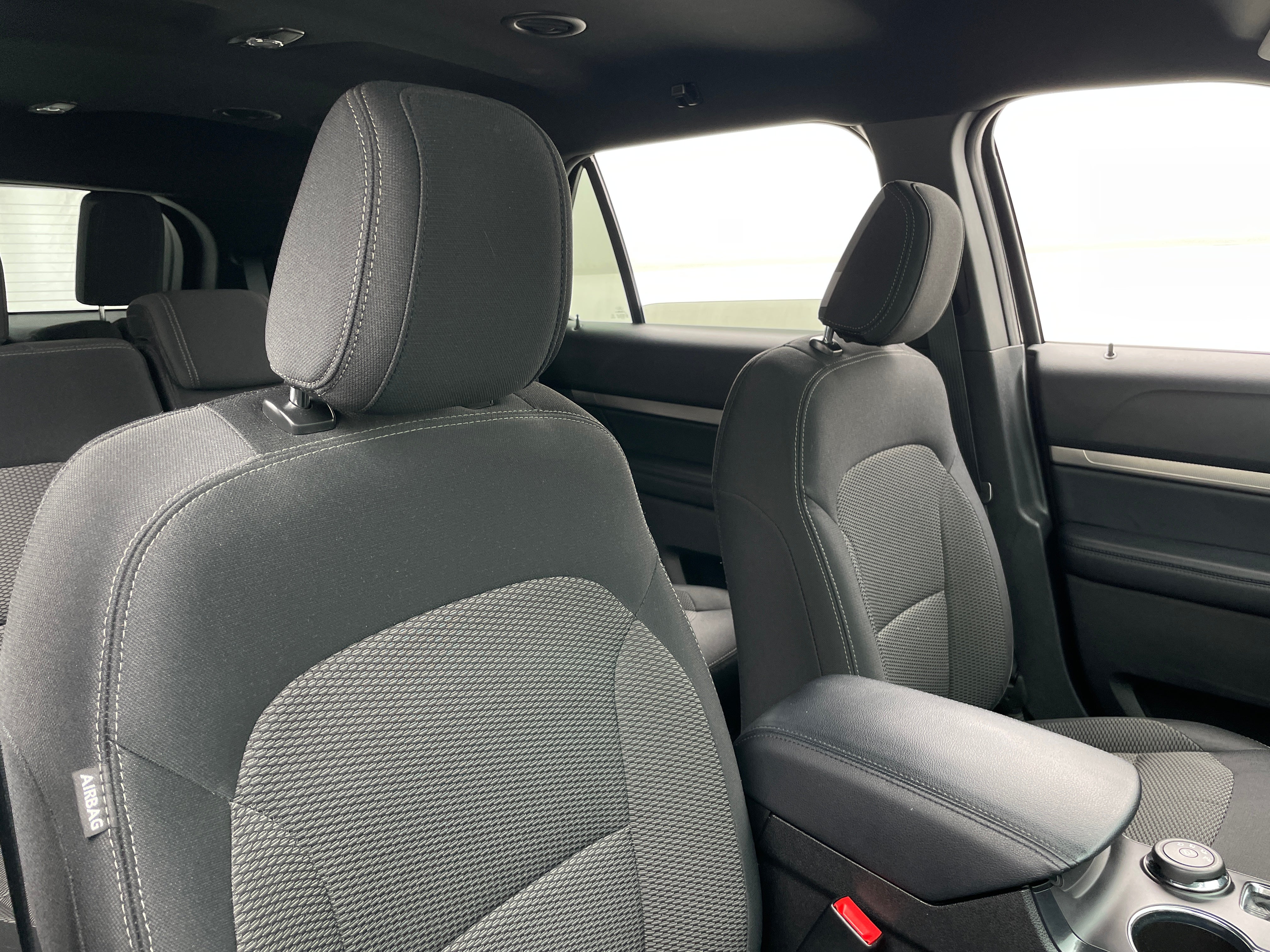 2018 Ford Explorer XLT 2