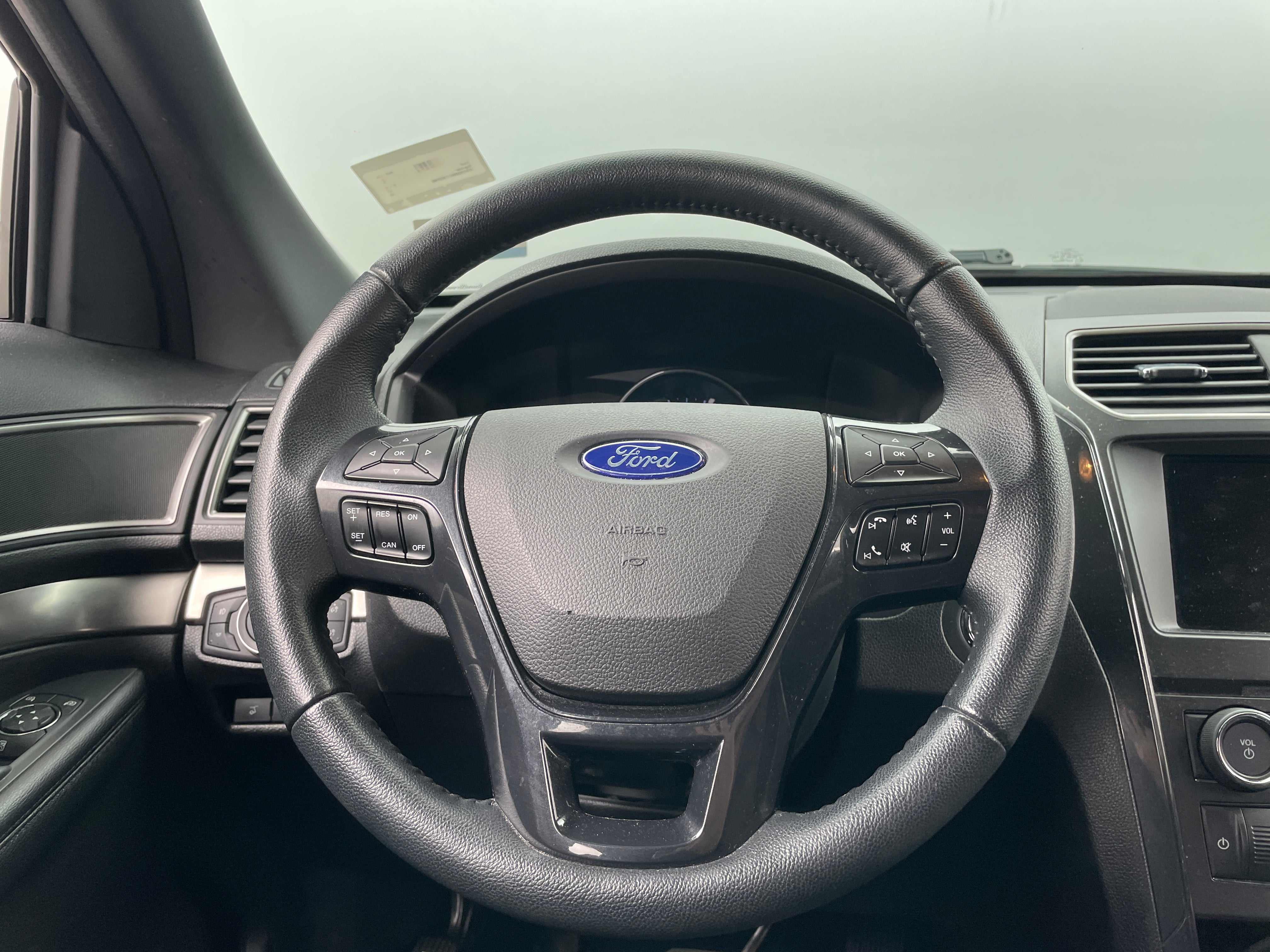 2018 Ford Explorer XLT 5