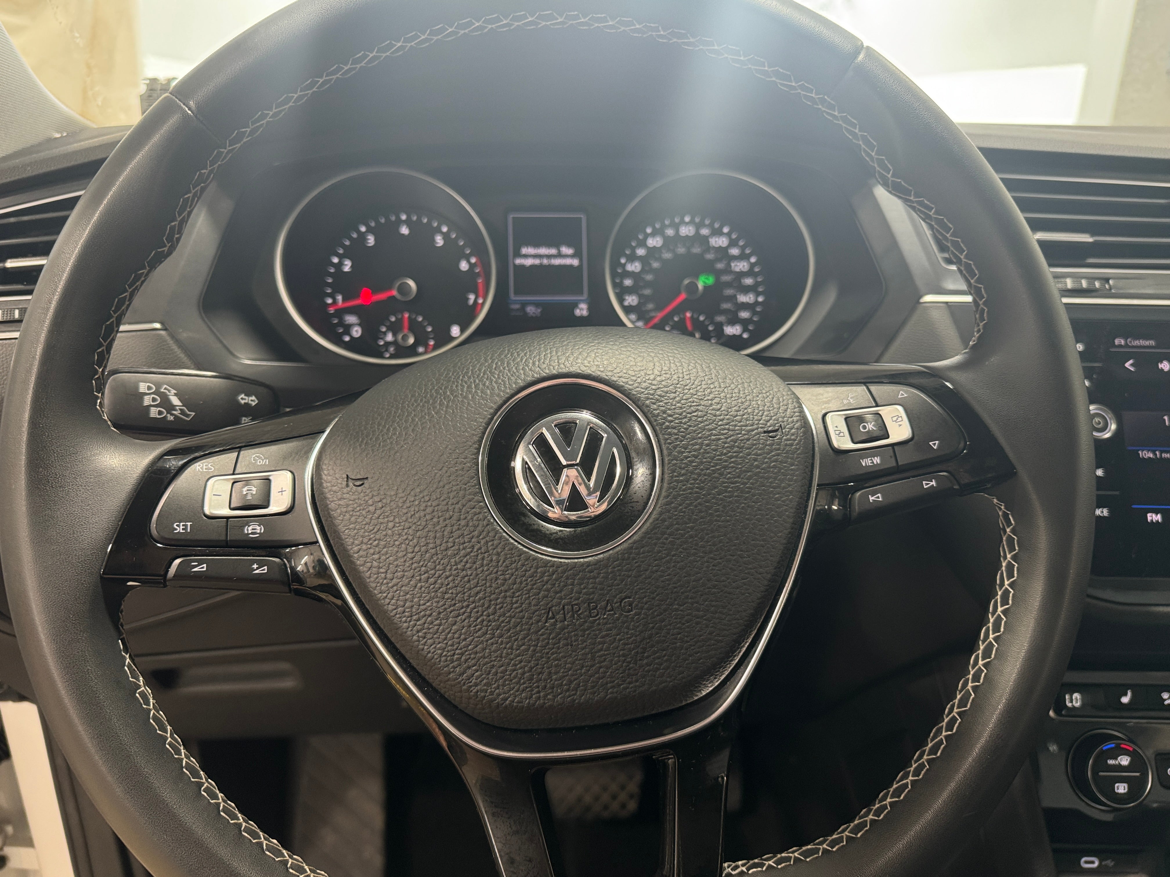 2021 Volkswagen Tiguan SE 4
