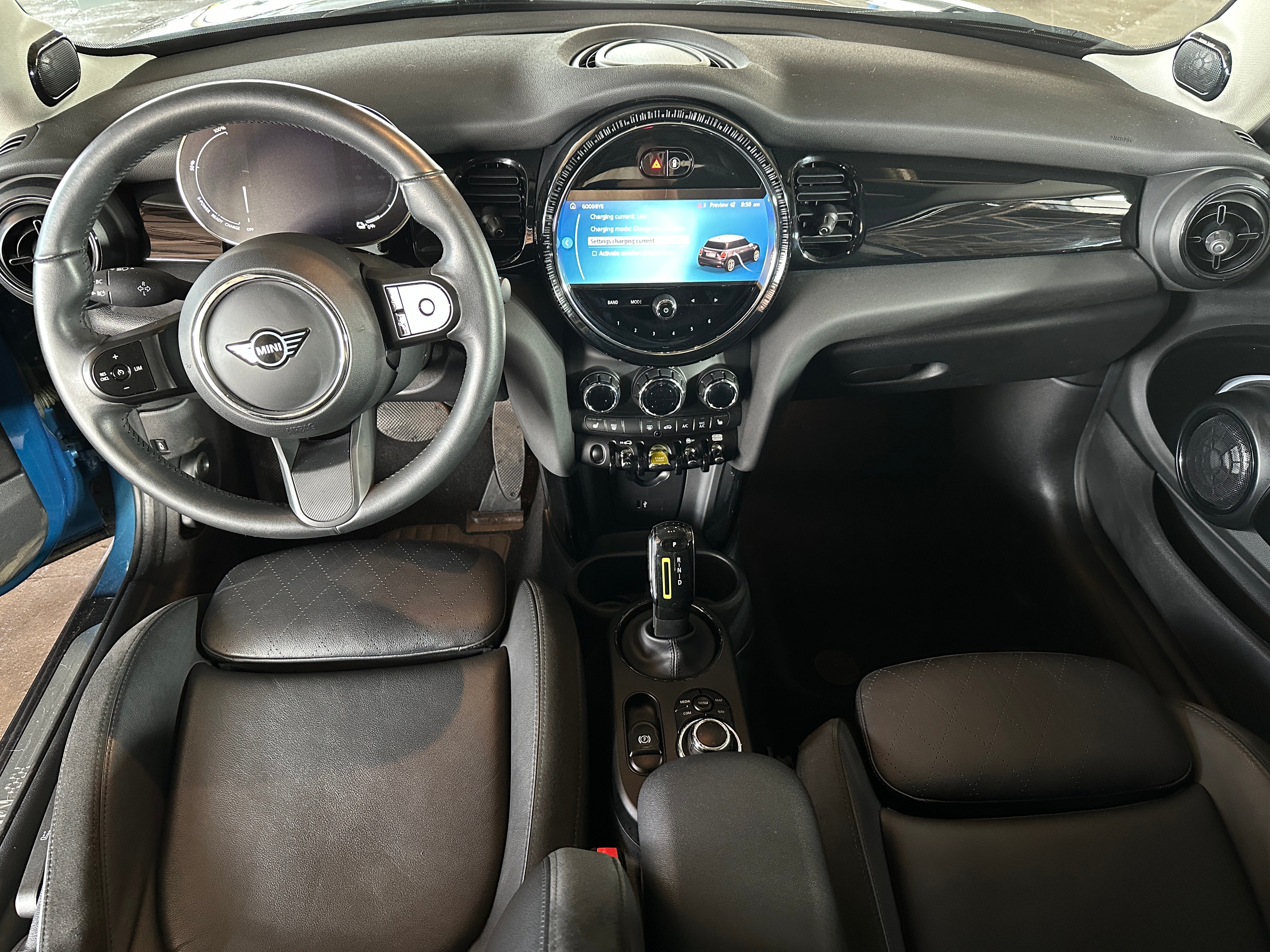 2023 MINI Cooper Hardtop SE 2