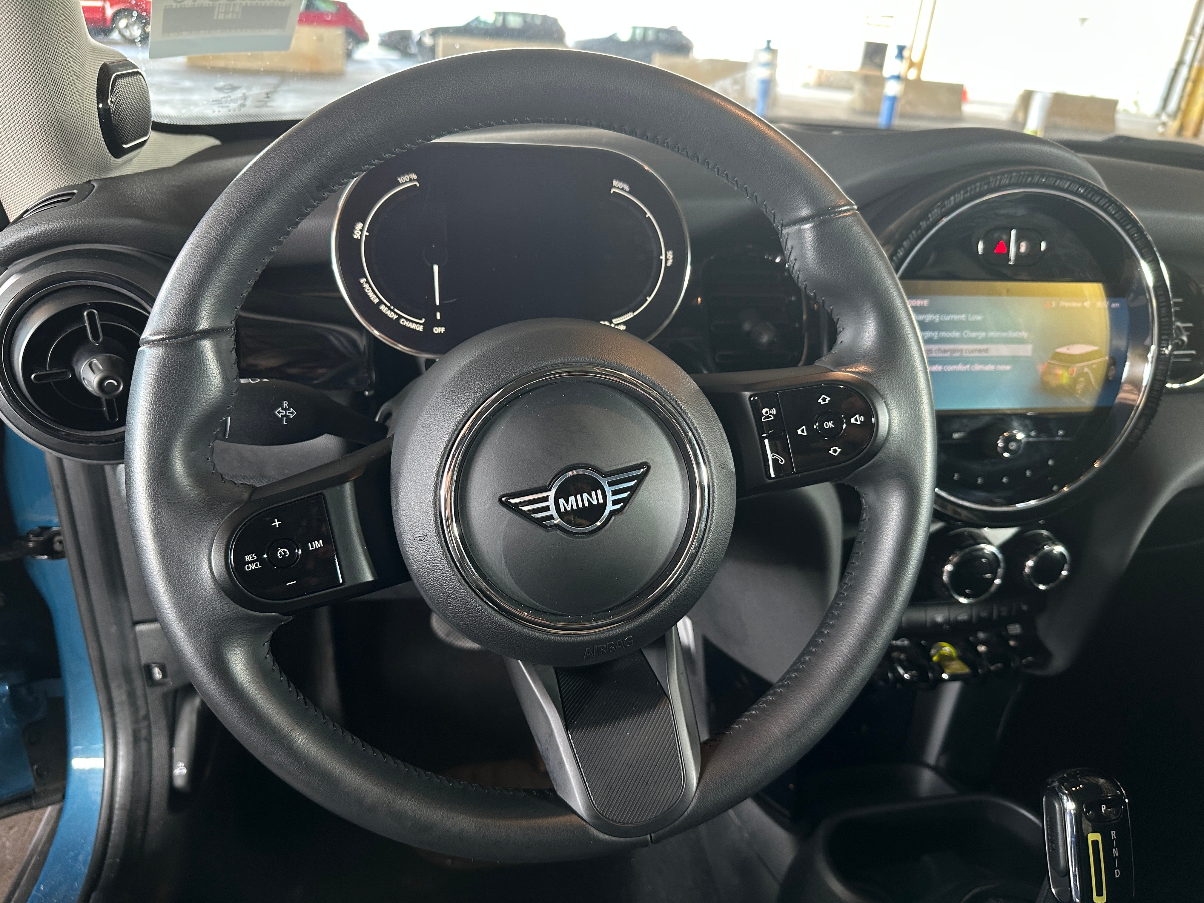 2023 MINI Cooper Hardtop SE 4
