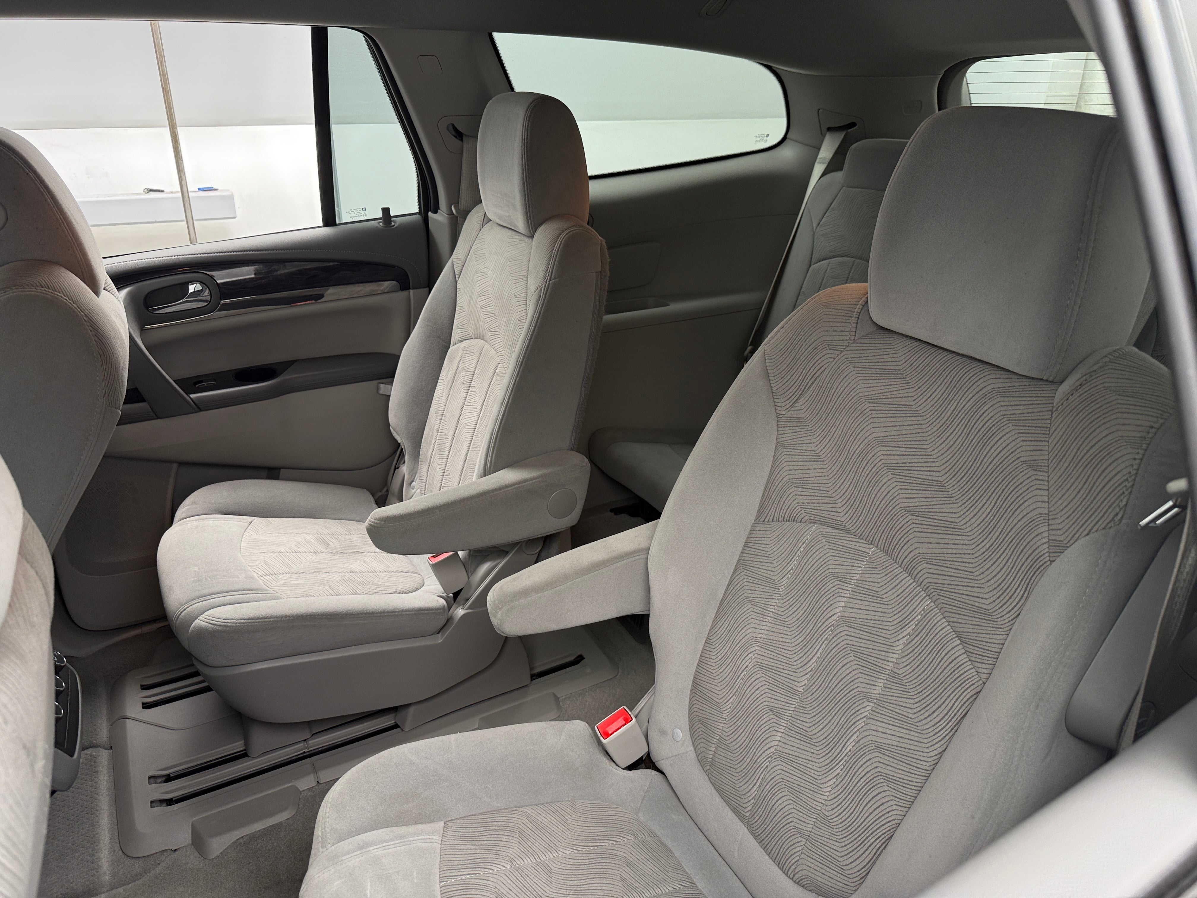 2016 Buick Enclave Convenience 6