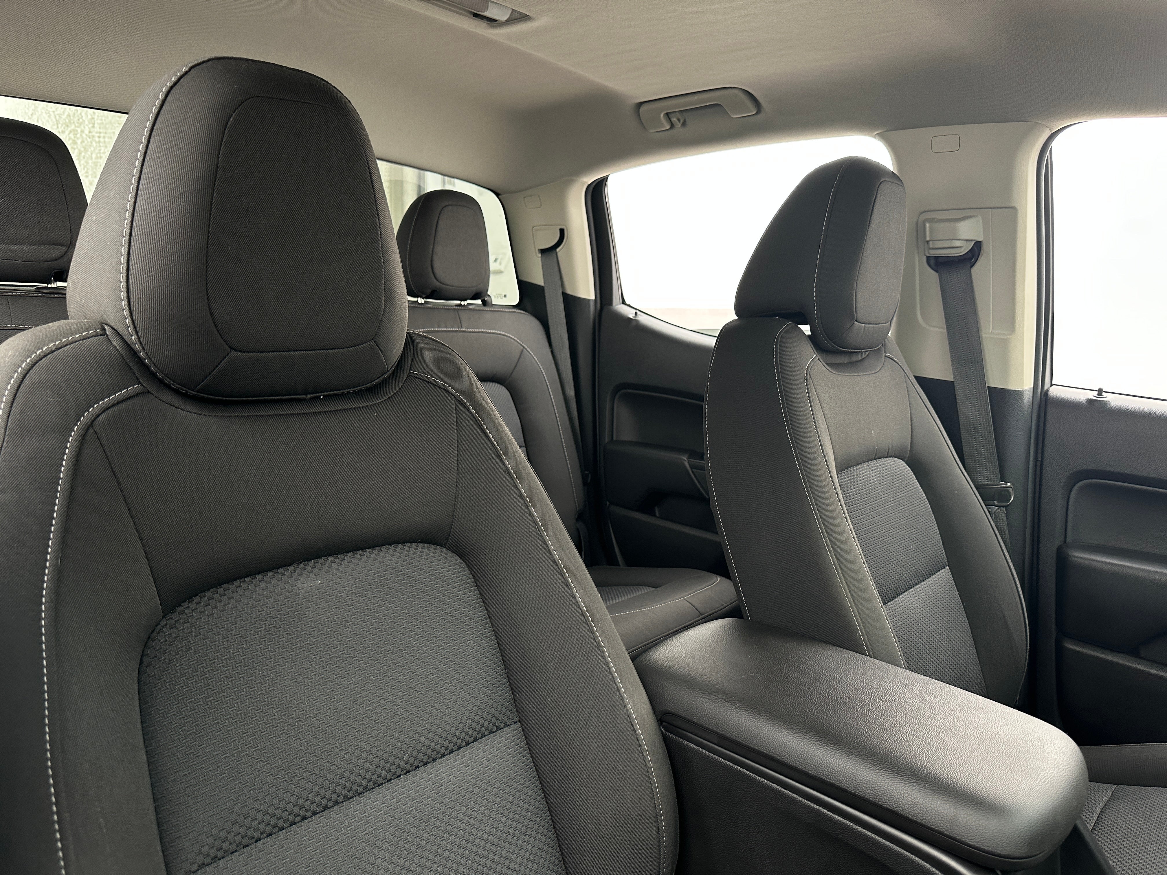 2016 Chevrolet Colorado LT 2