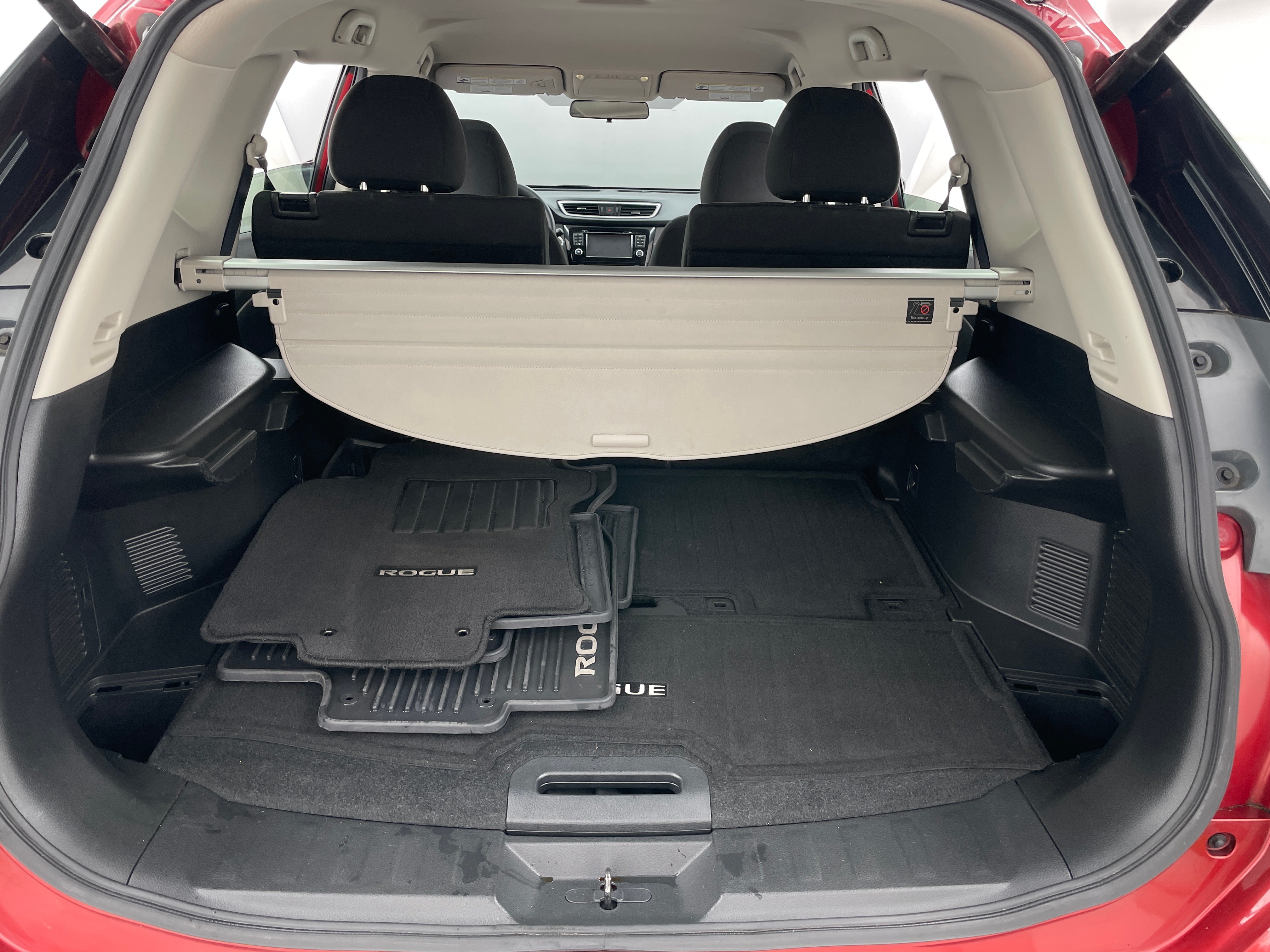 2015 Nissan Rogue SV 7