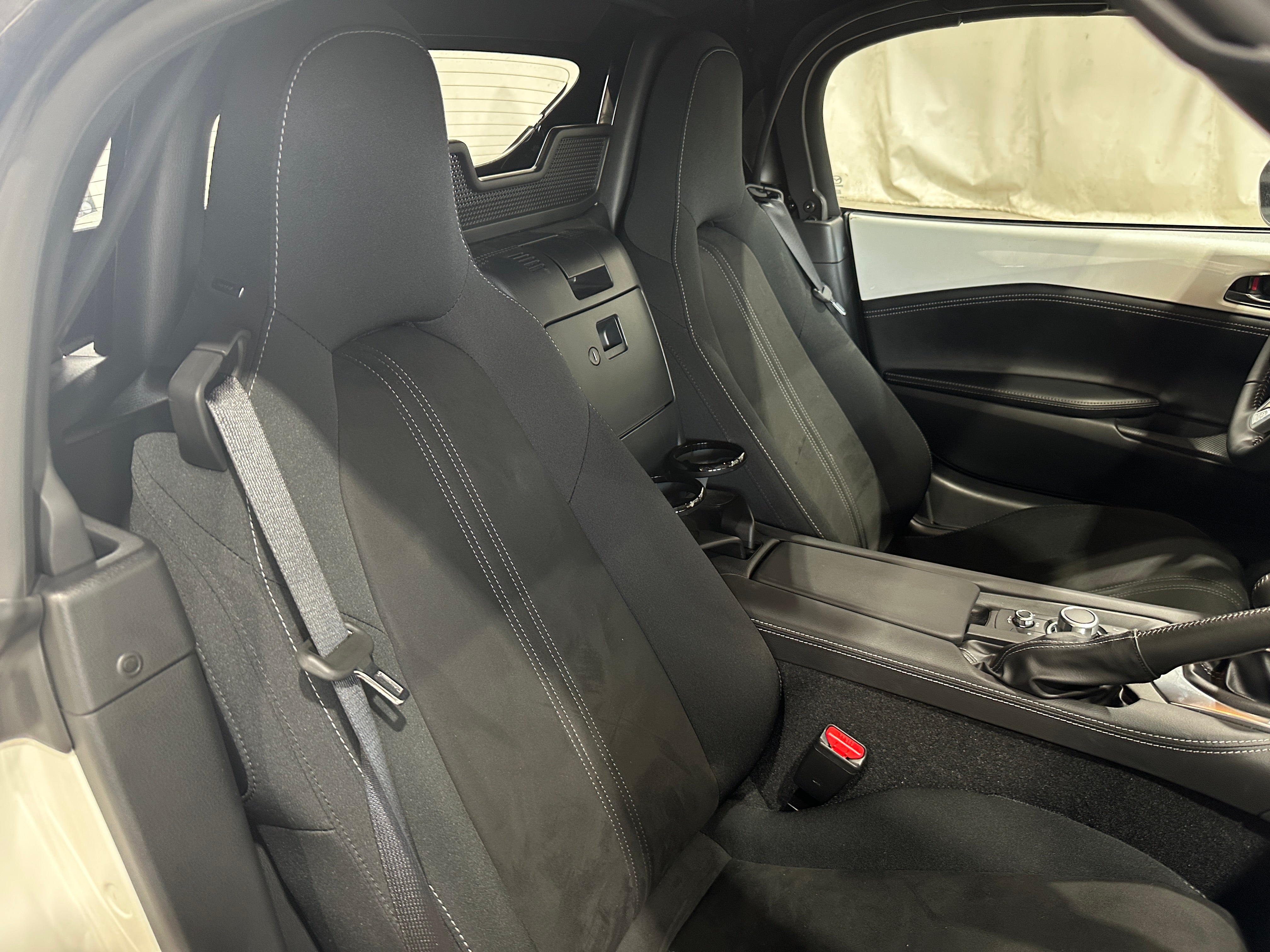 2024 Mazda MX-5 Miata Club 2