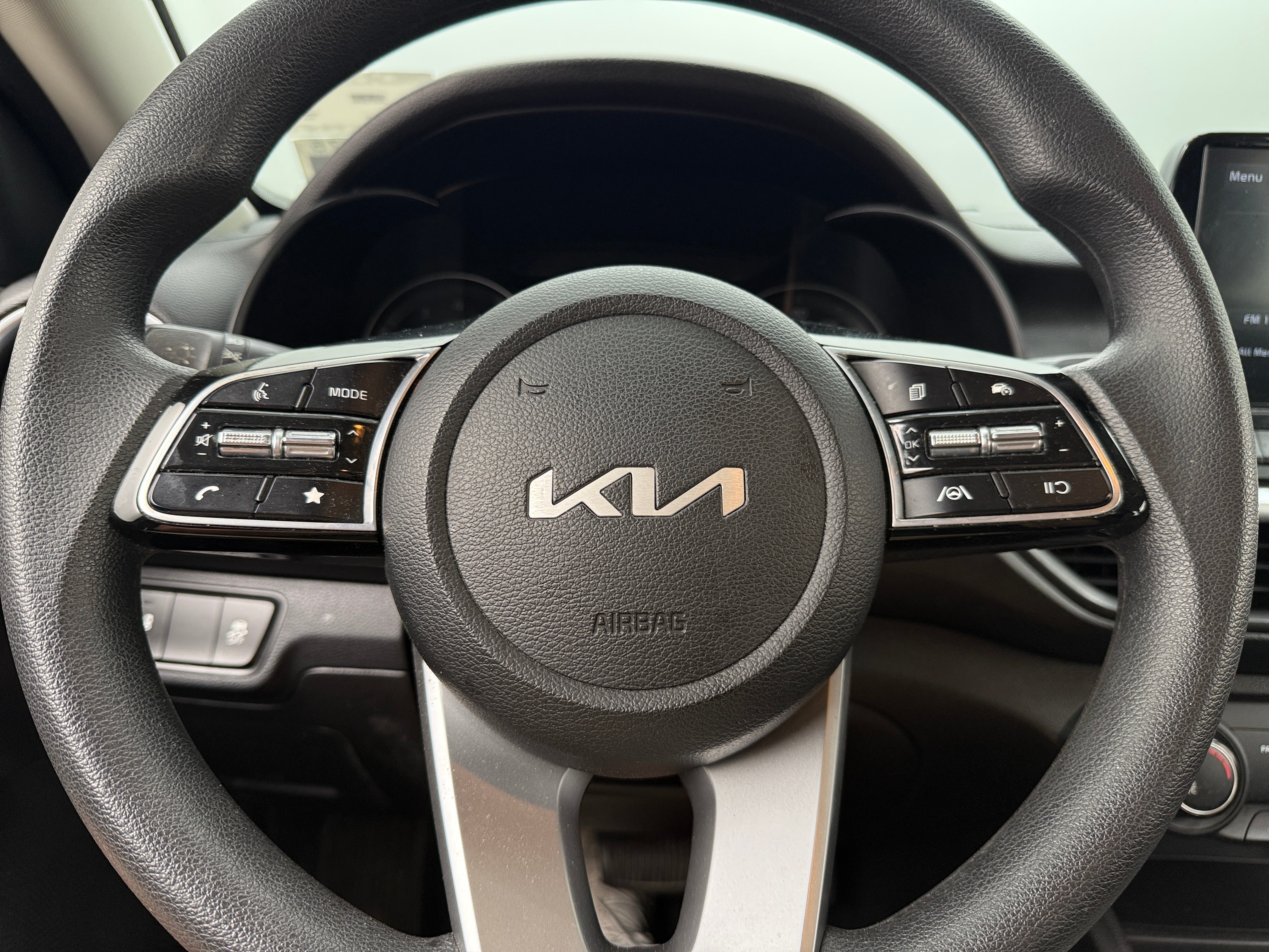 2023 Kia Forte LXS 5