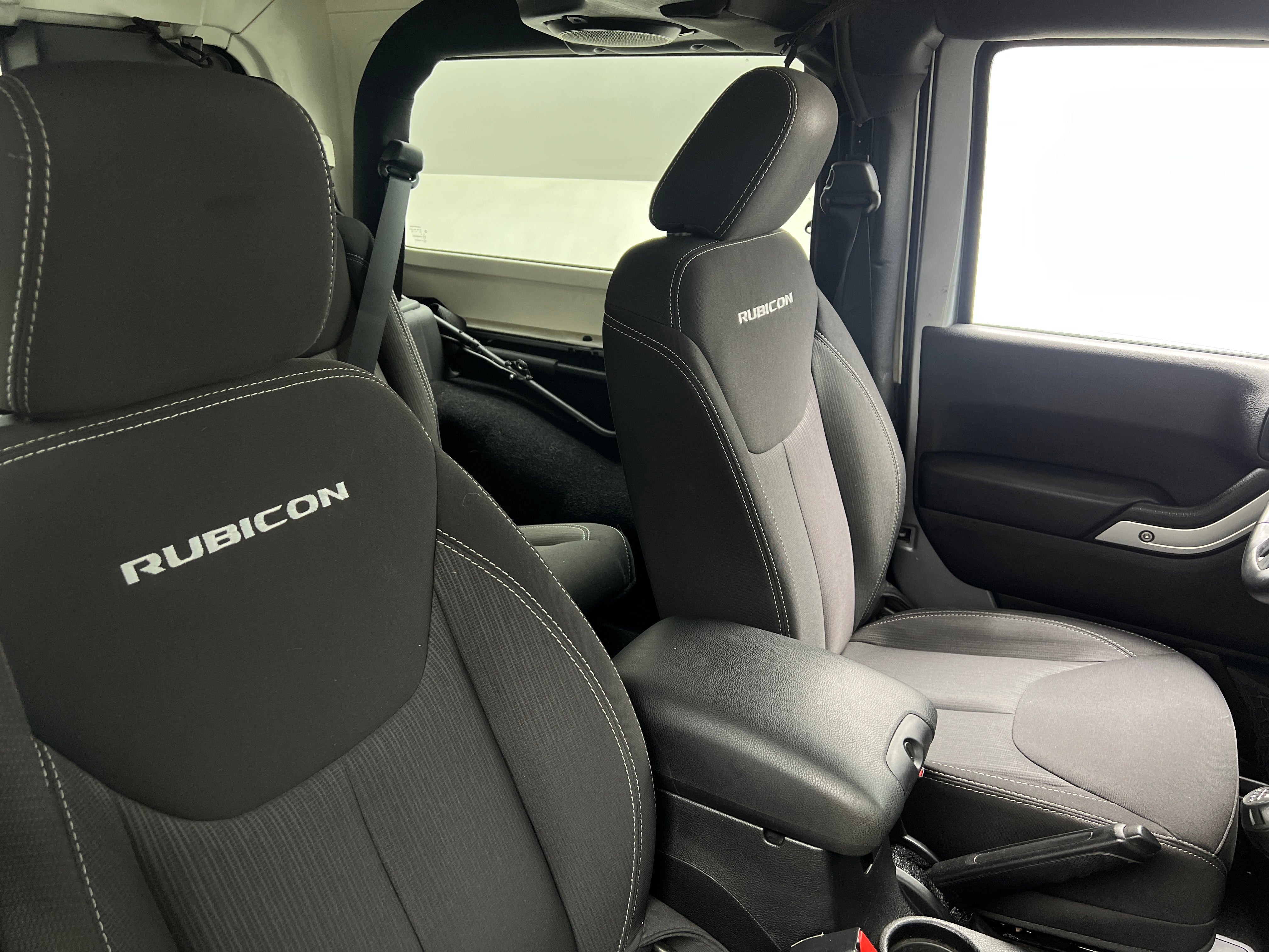 2014 Jeep Wrangler Rubicon 2