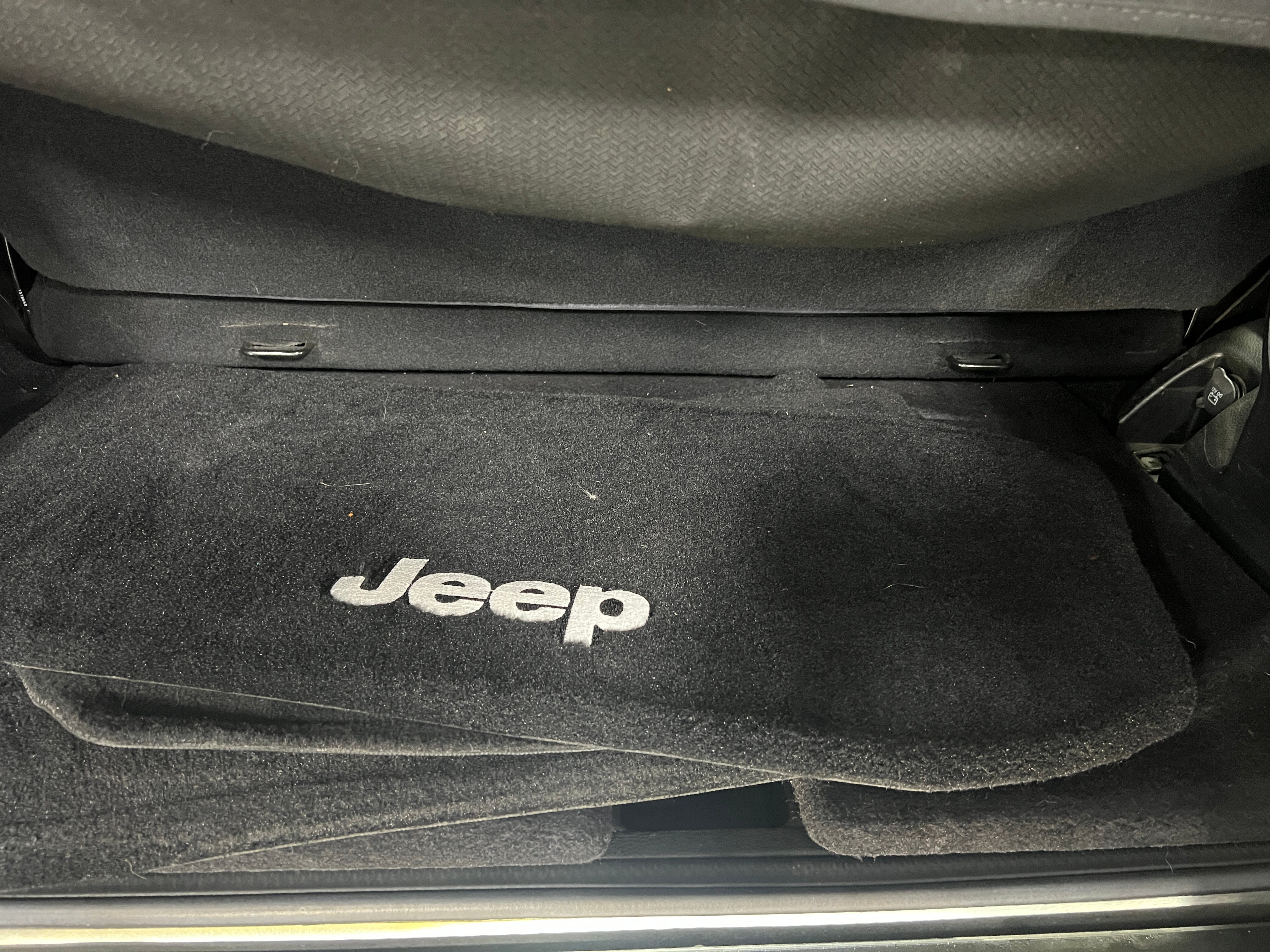 2014 Jeep Wrangler Rubicon 7