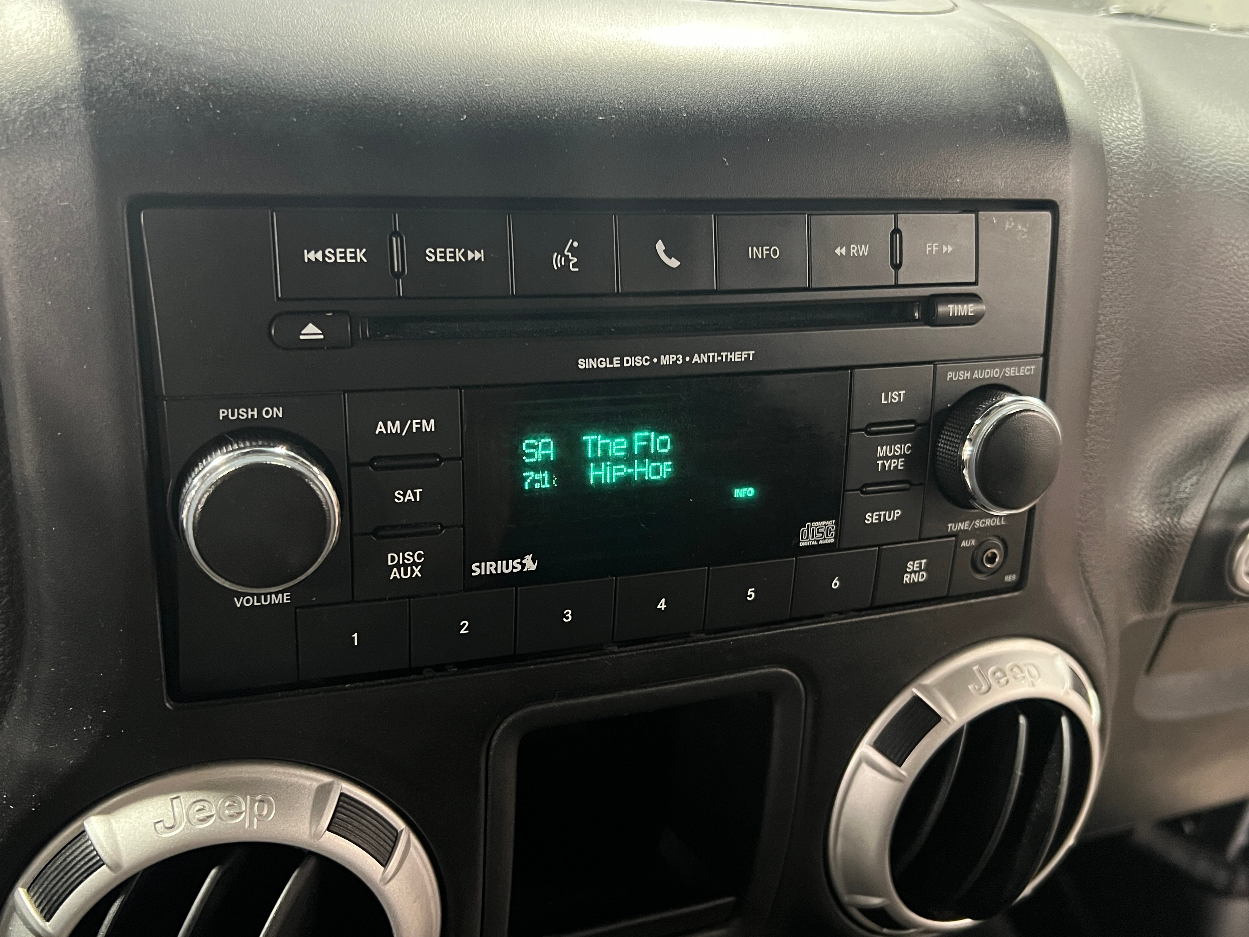 2014 Jeep Wrangler Rubicon 4