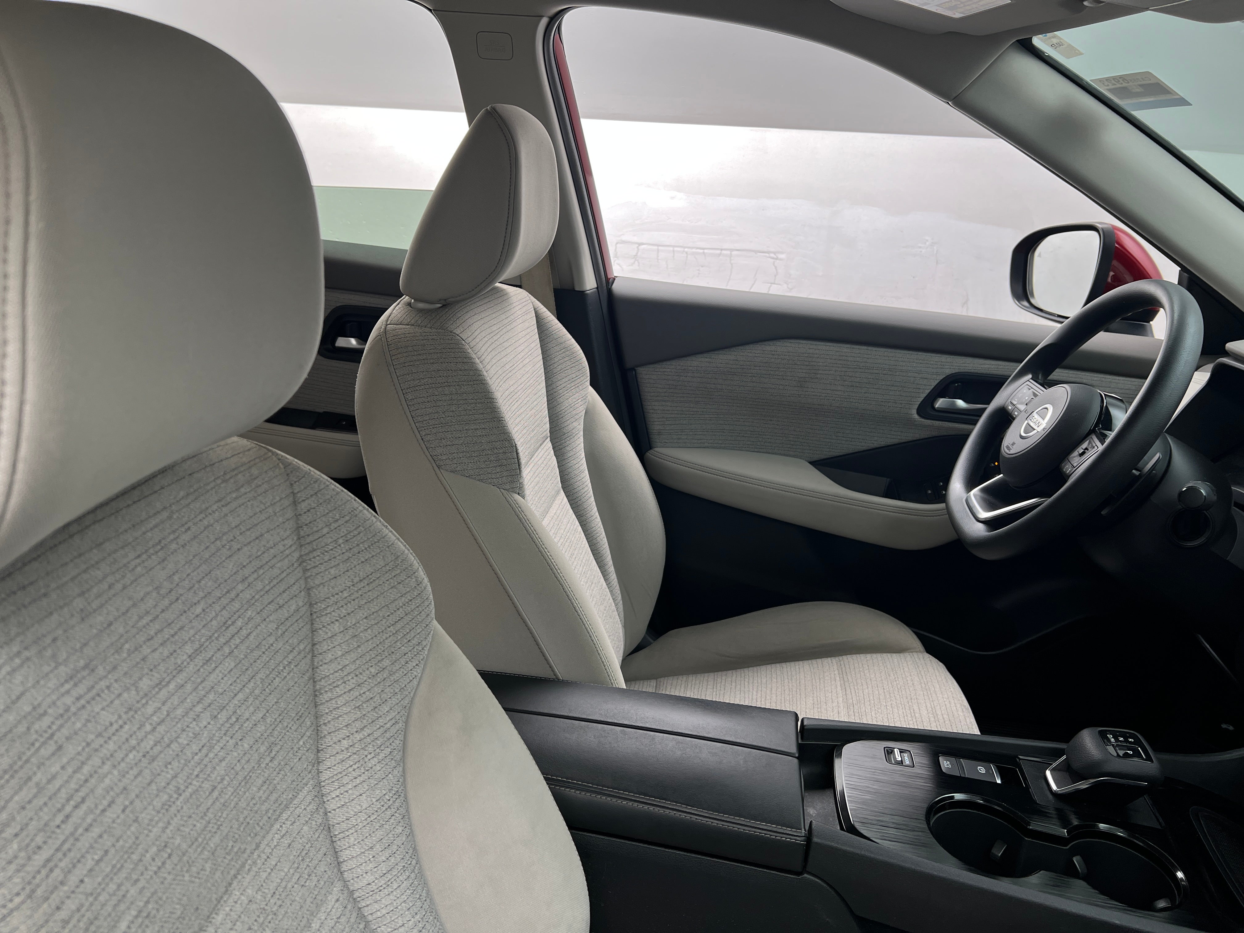 2021 Nissan Rogue SV 2