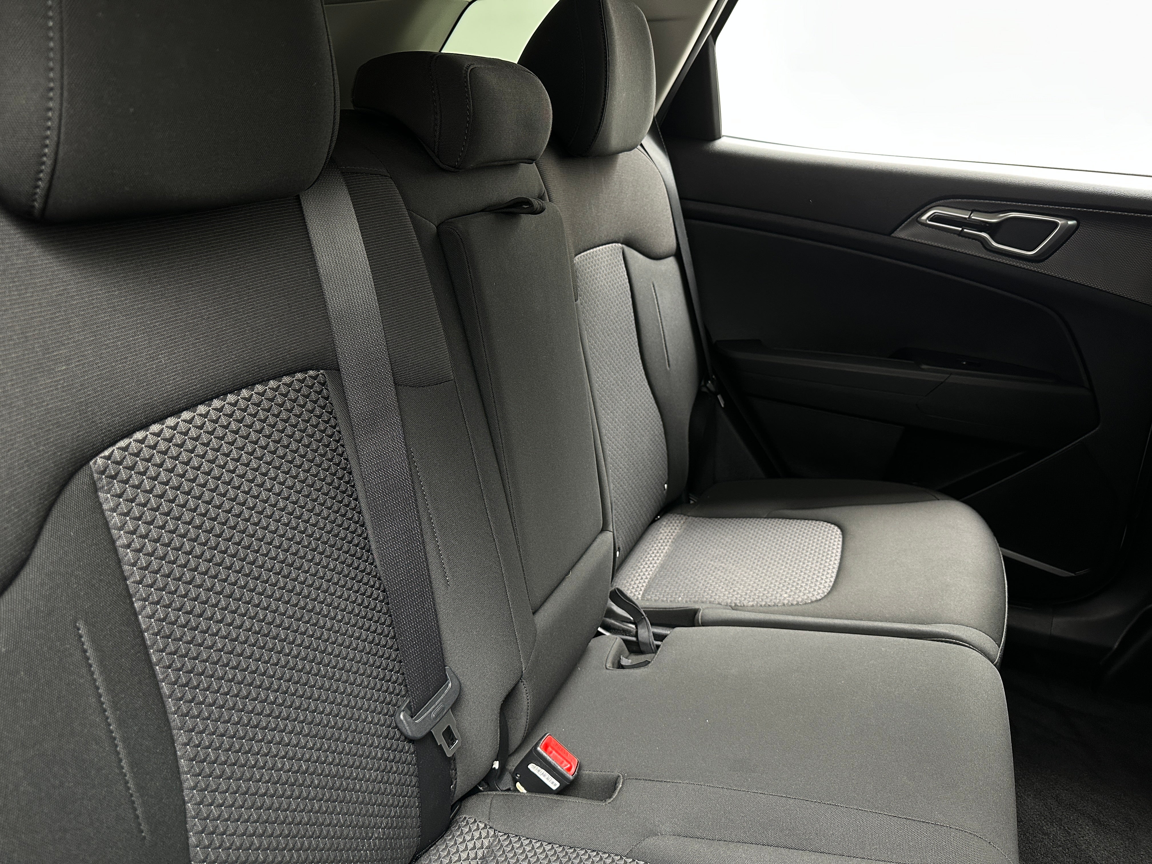 2023 Kia Sportage LX 6