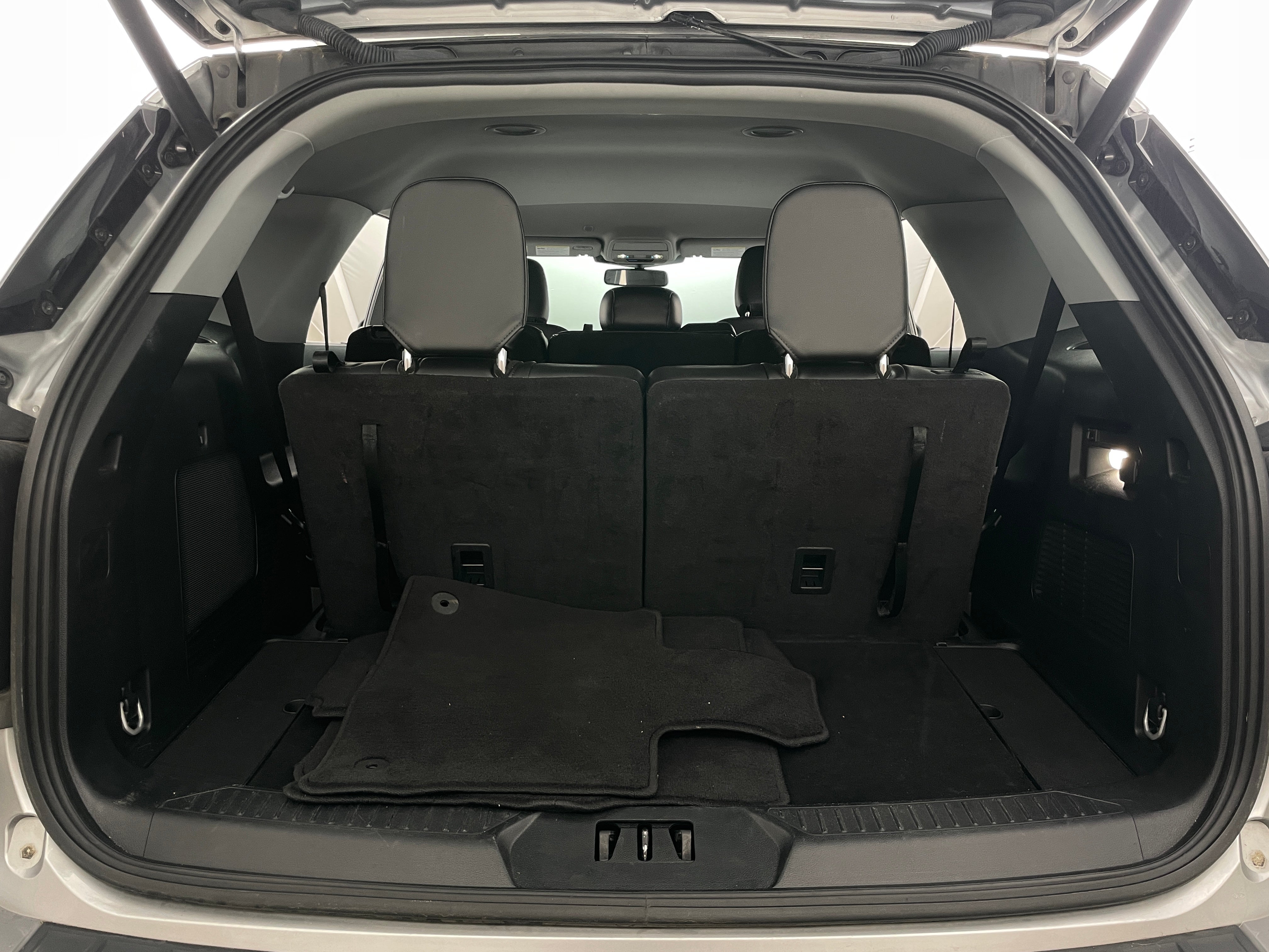 2023 Ford Explorer Limited 6