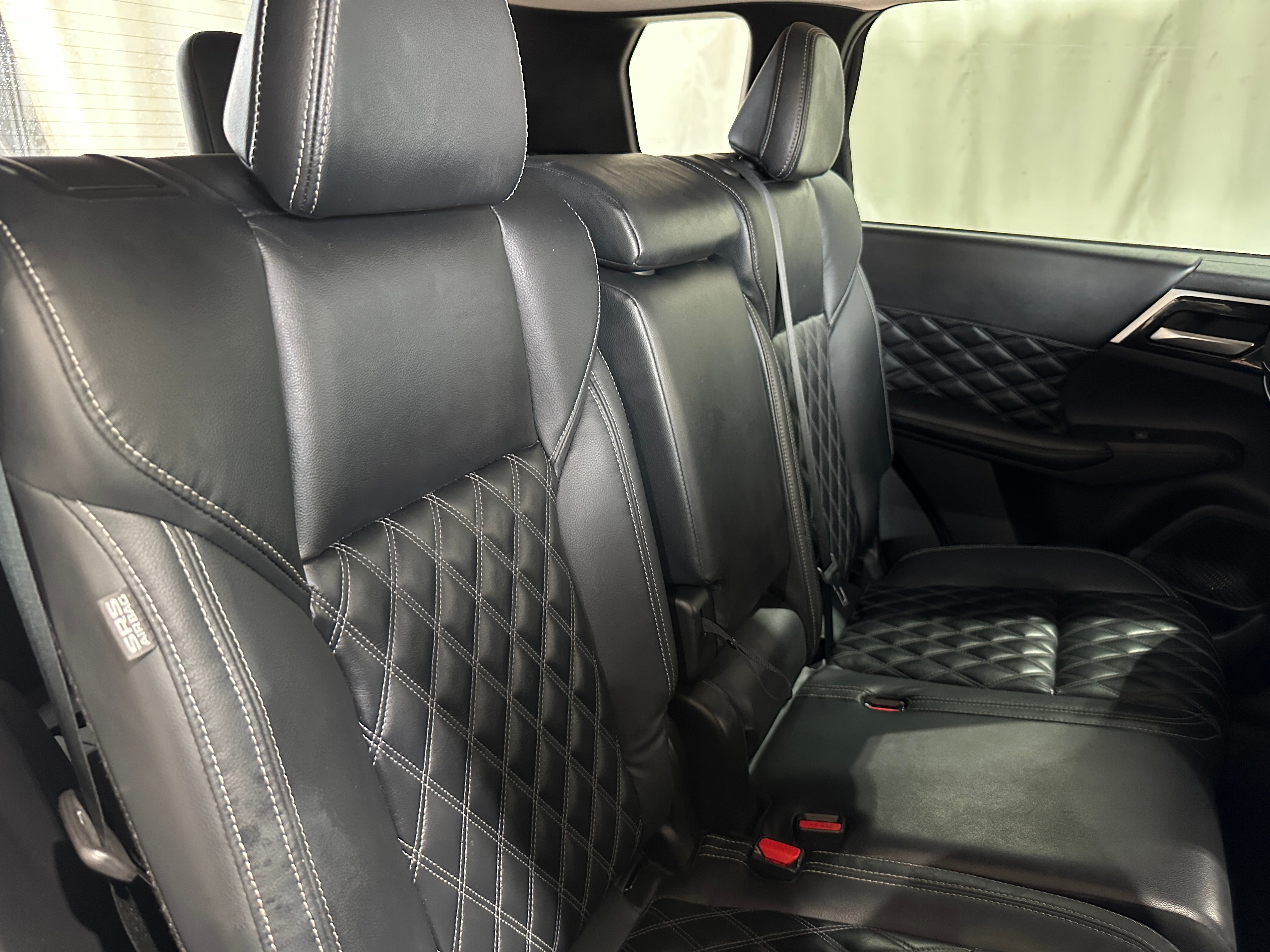 2022 Mitsubishi Outlander SEL 5