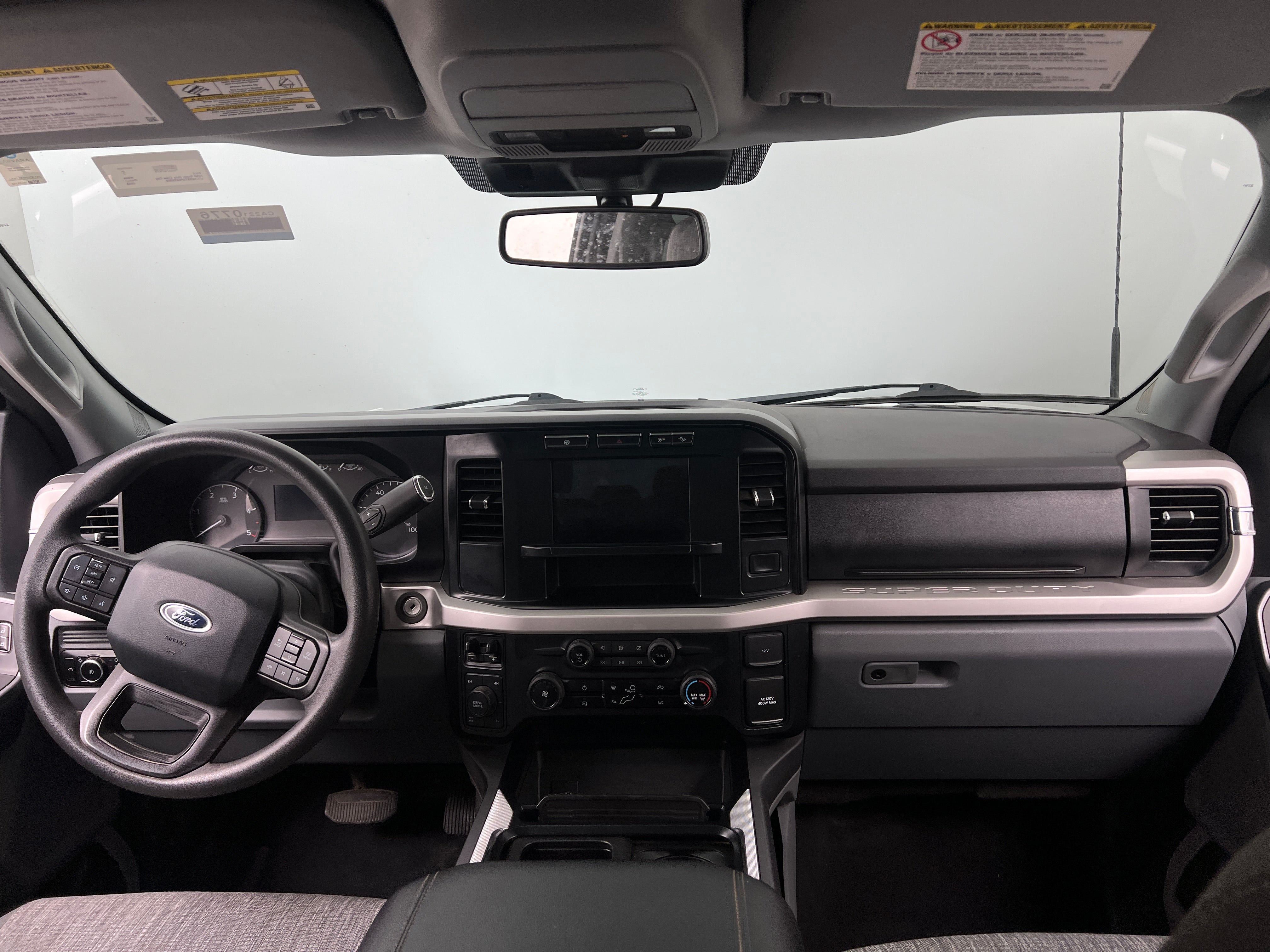 2023 Ford Econoline E-250 3