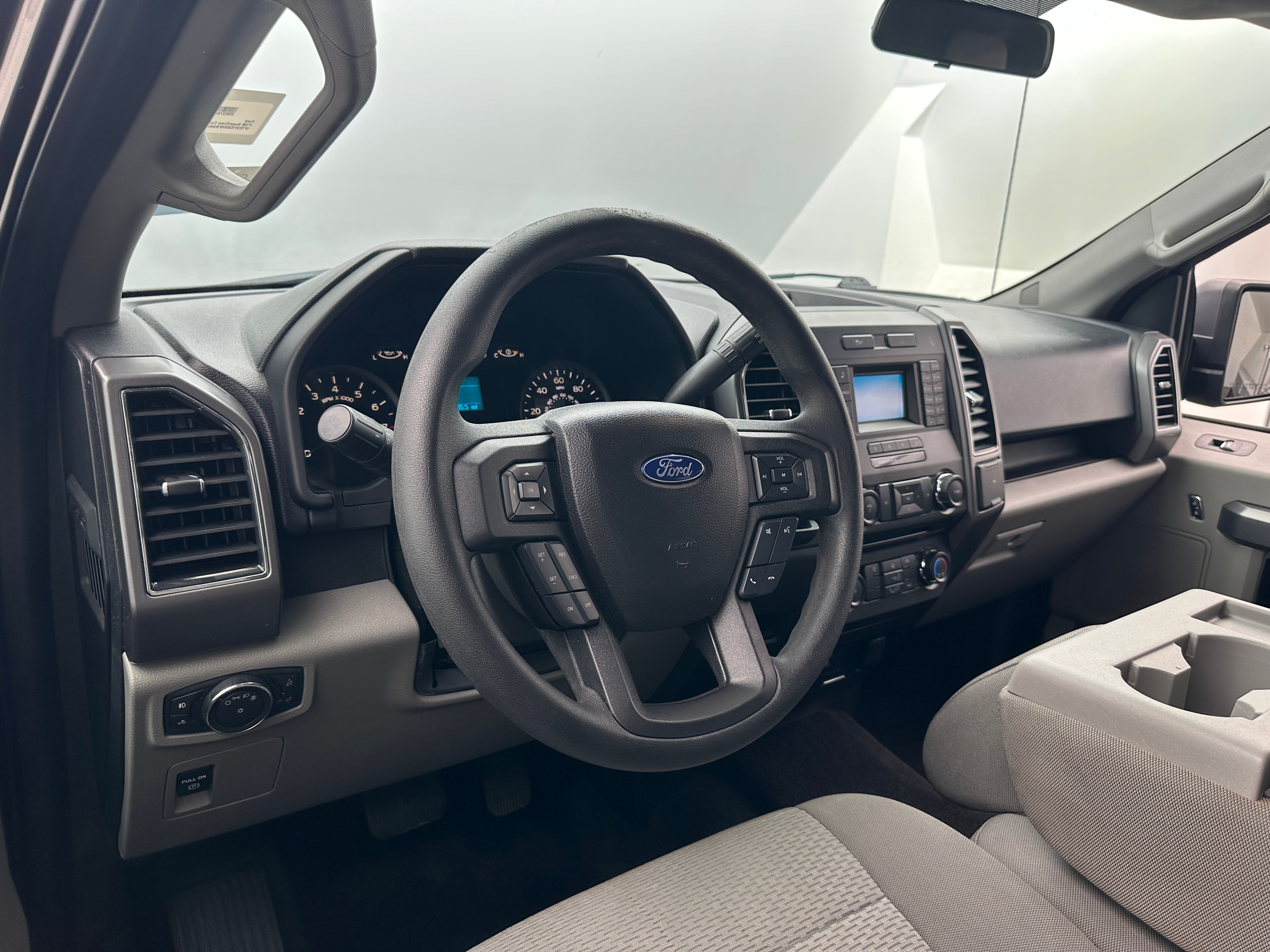 2017 Ford Econoline E-150 3