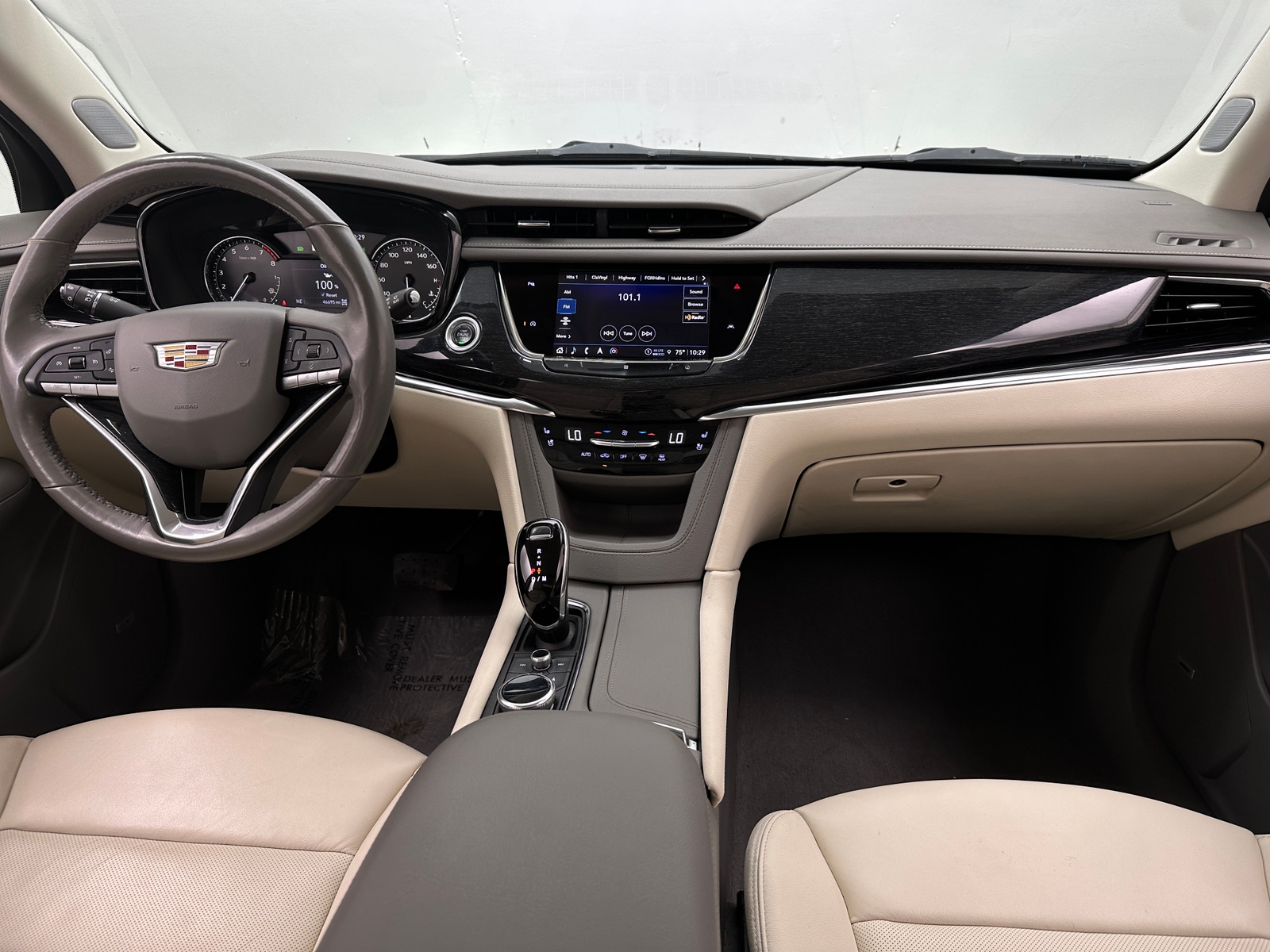 Thumbnail: 2021 Cadillac XT6 - 2