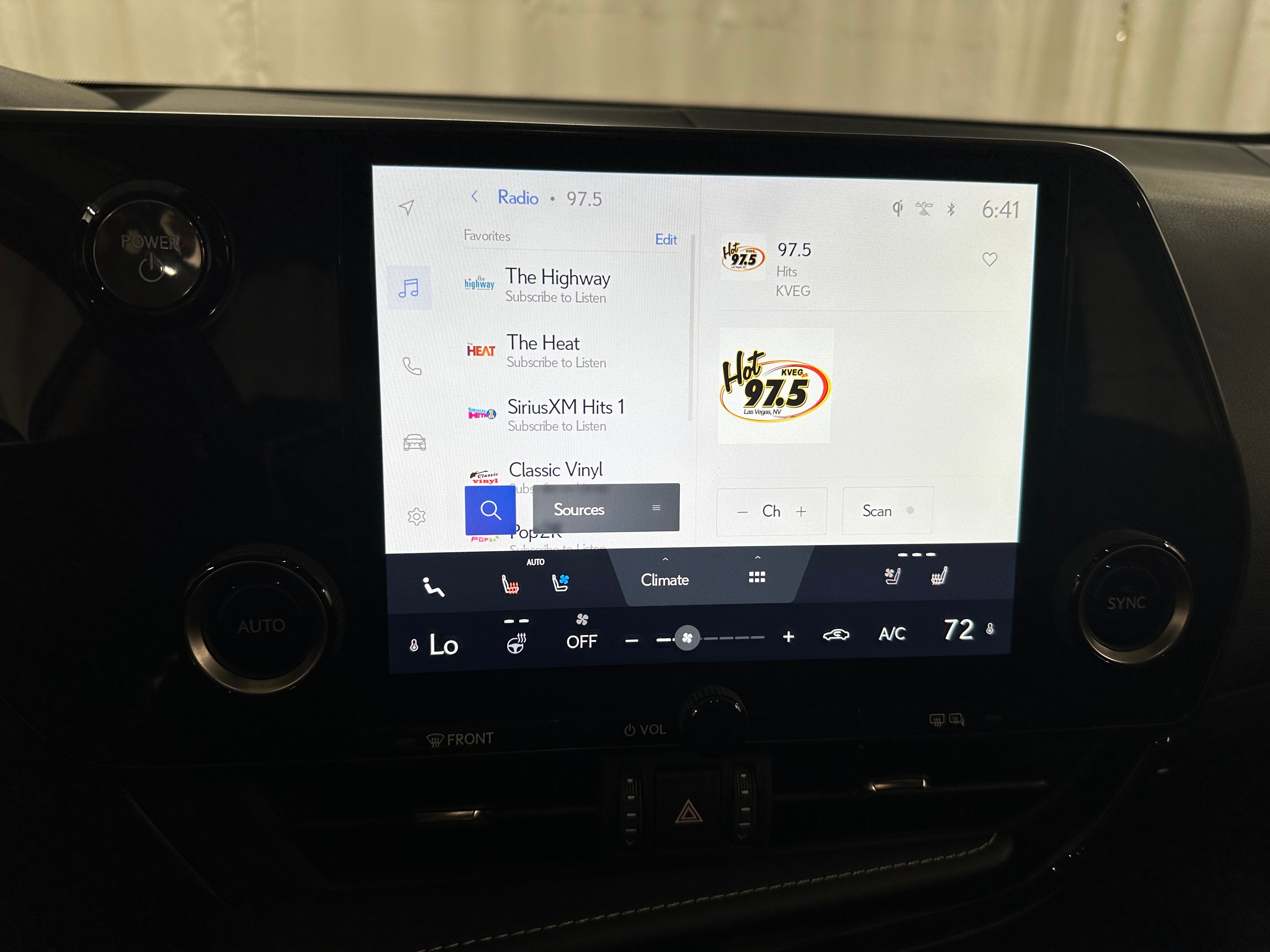 2024 Lexus NX Hybrid 350h Premium 3