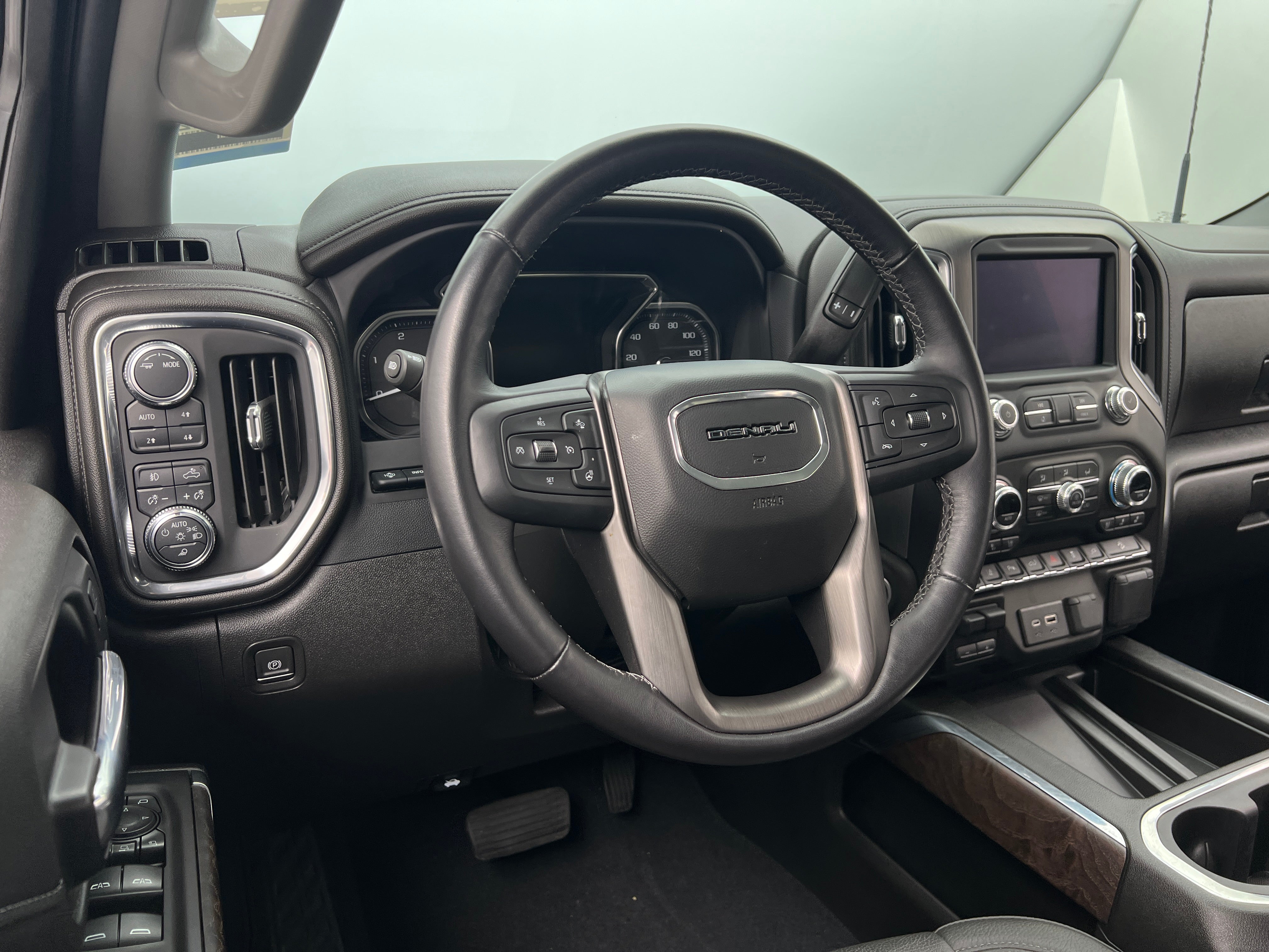 2022 GMC Sierra 2500 Denali 4