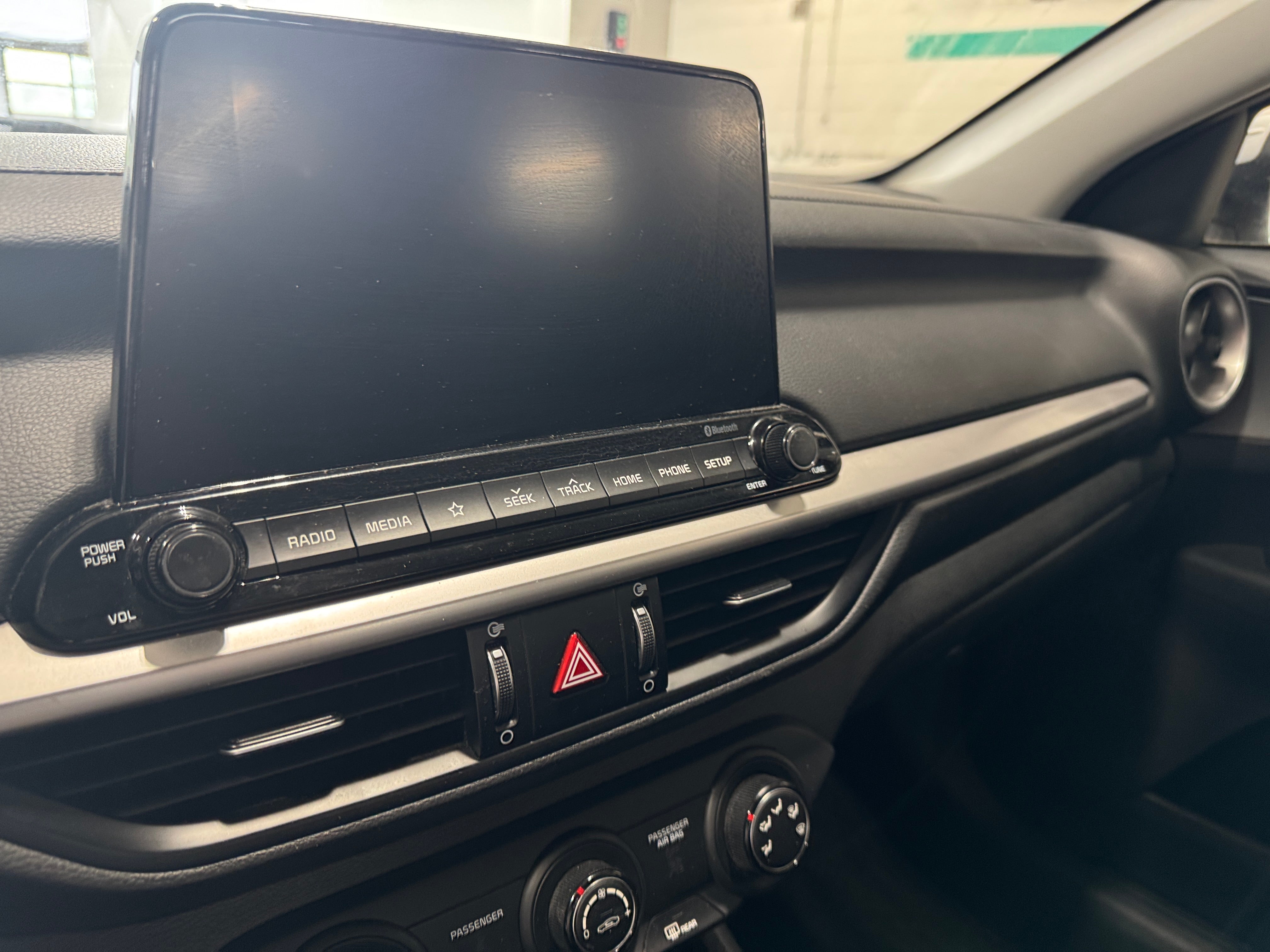 2020 Kia Forte LXS 4