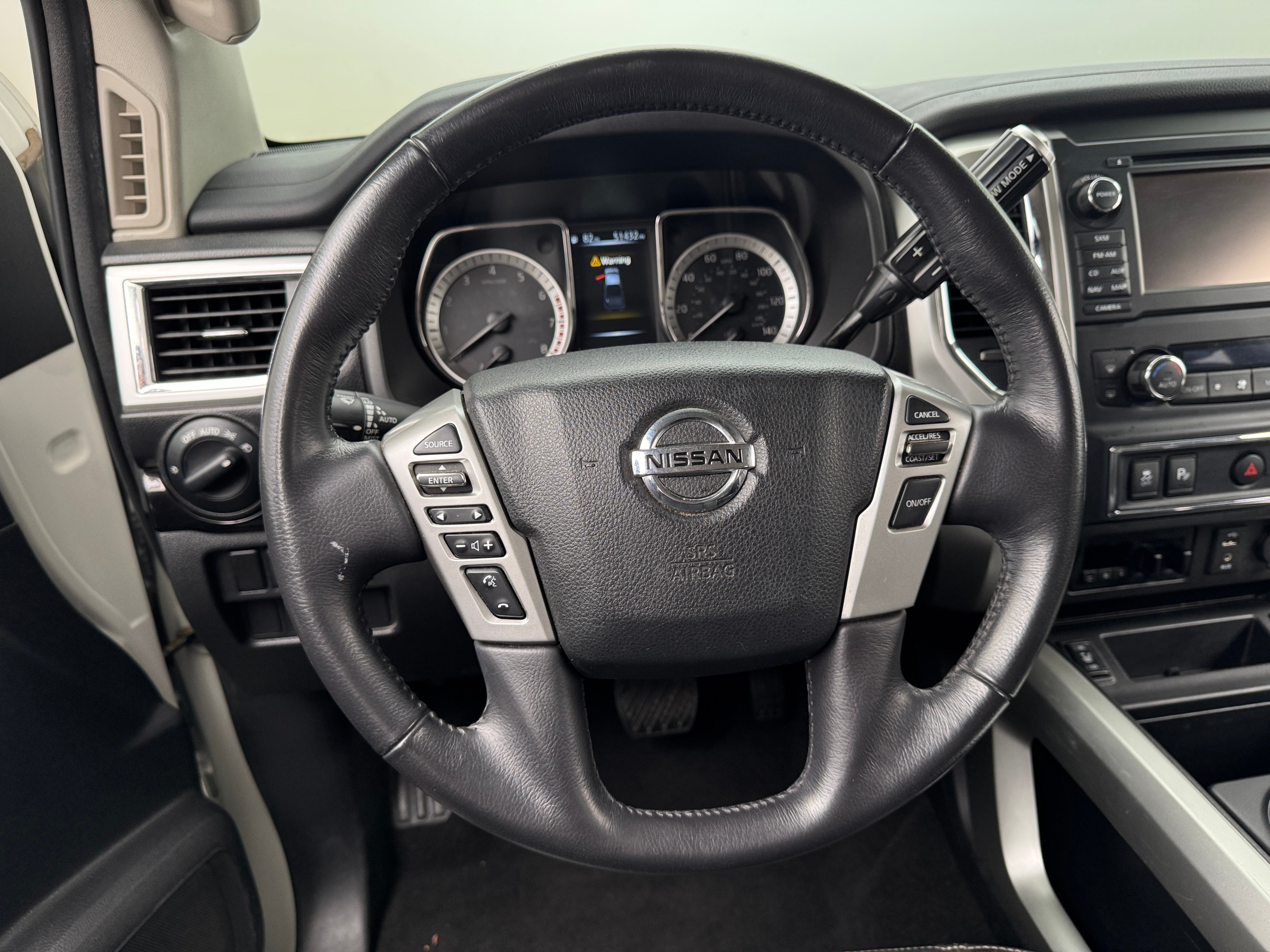 2018 Nissan Titan SV 4
