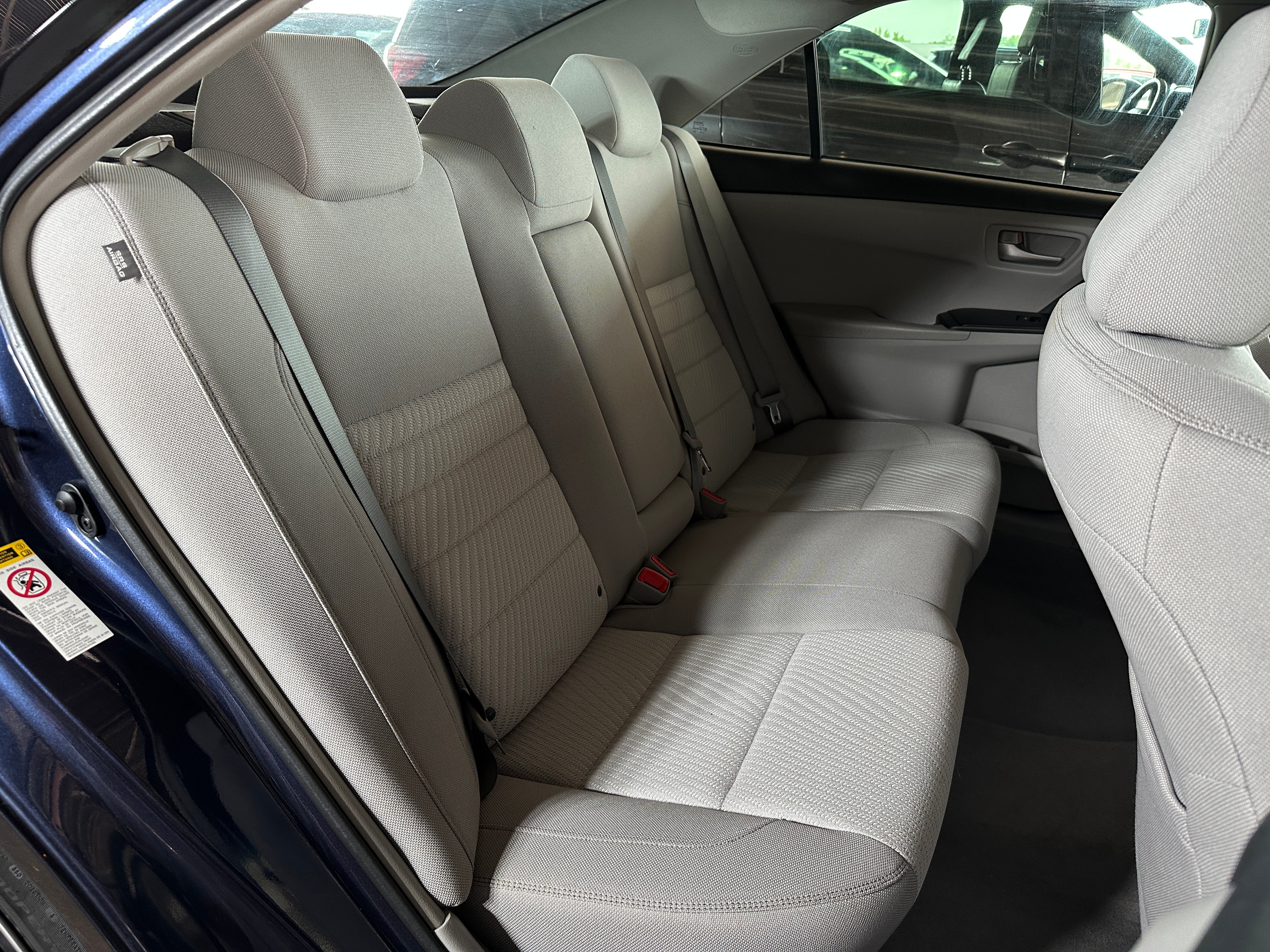 2016 Toyota Camry LE 6