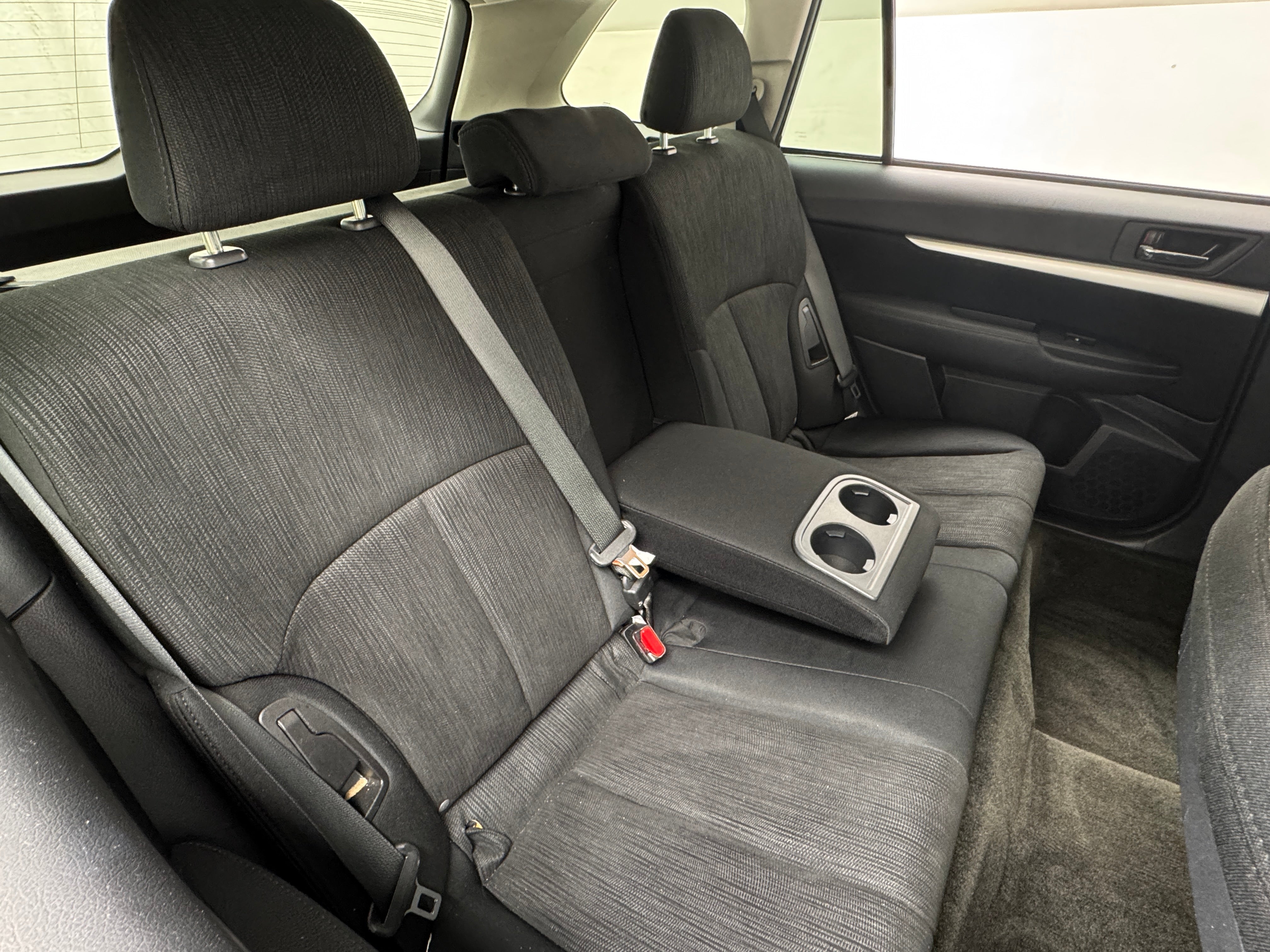2013 Subaru Outback Premium 6