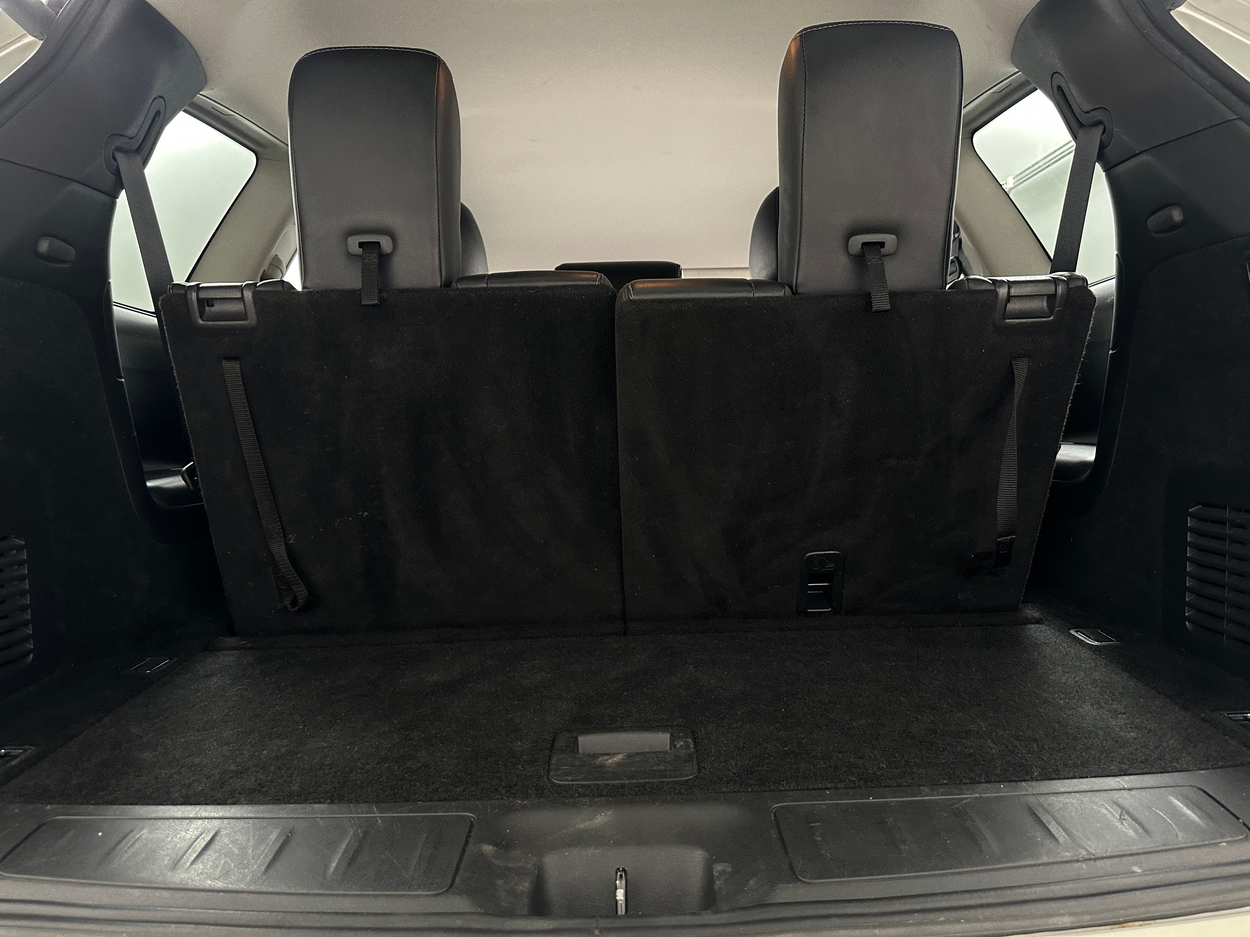 2019 Nissan Pathfinder SL 6