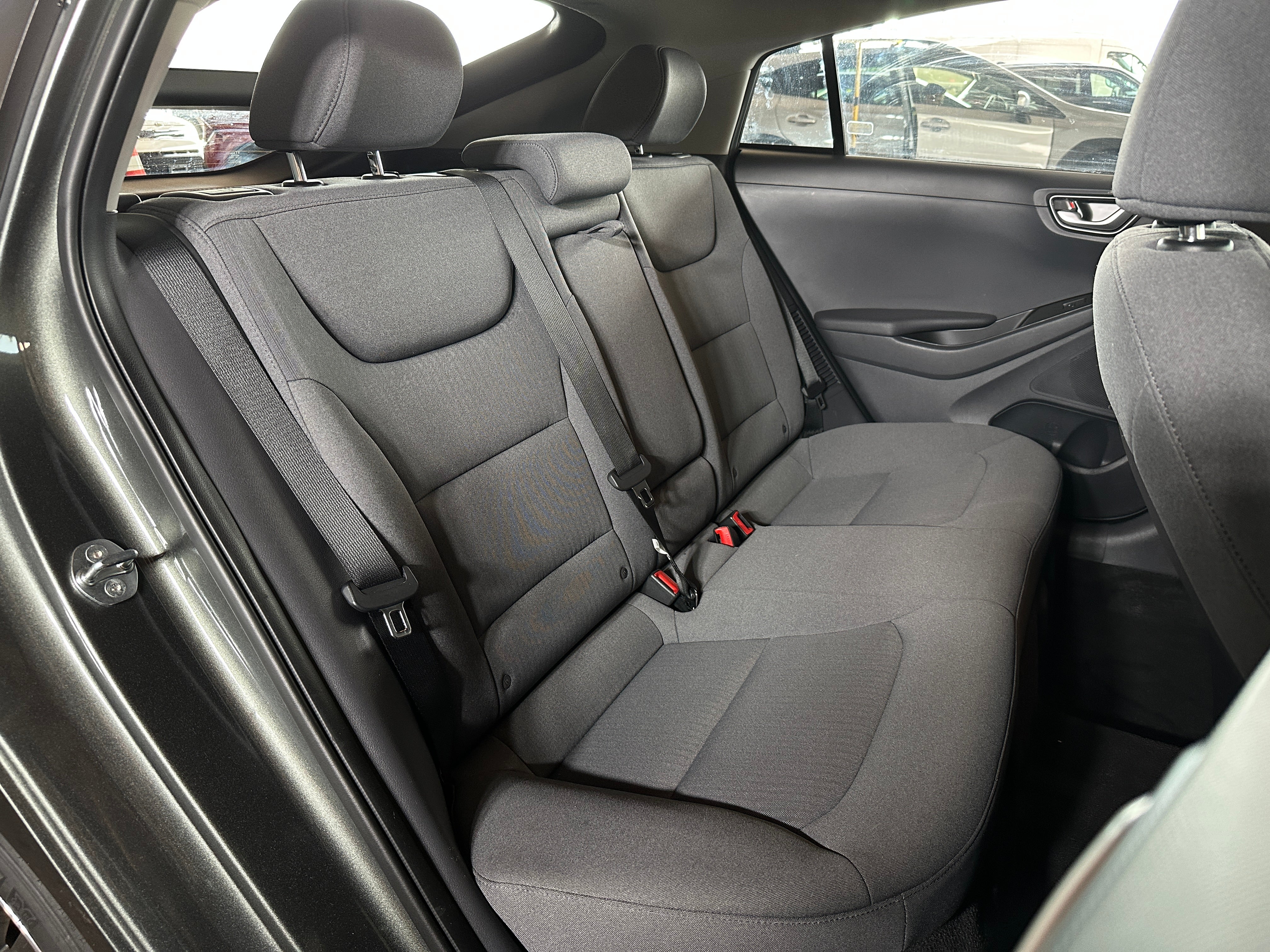 2022 Hyundai Ioniq SE 6