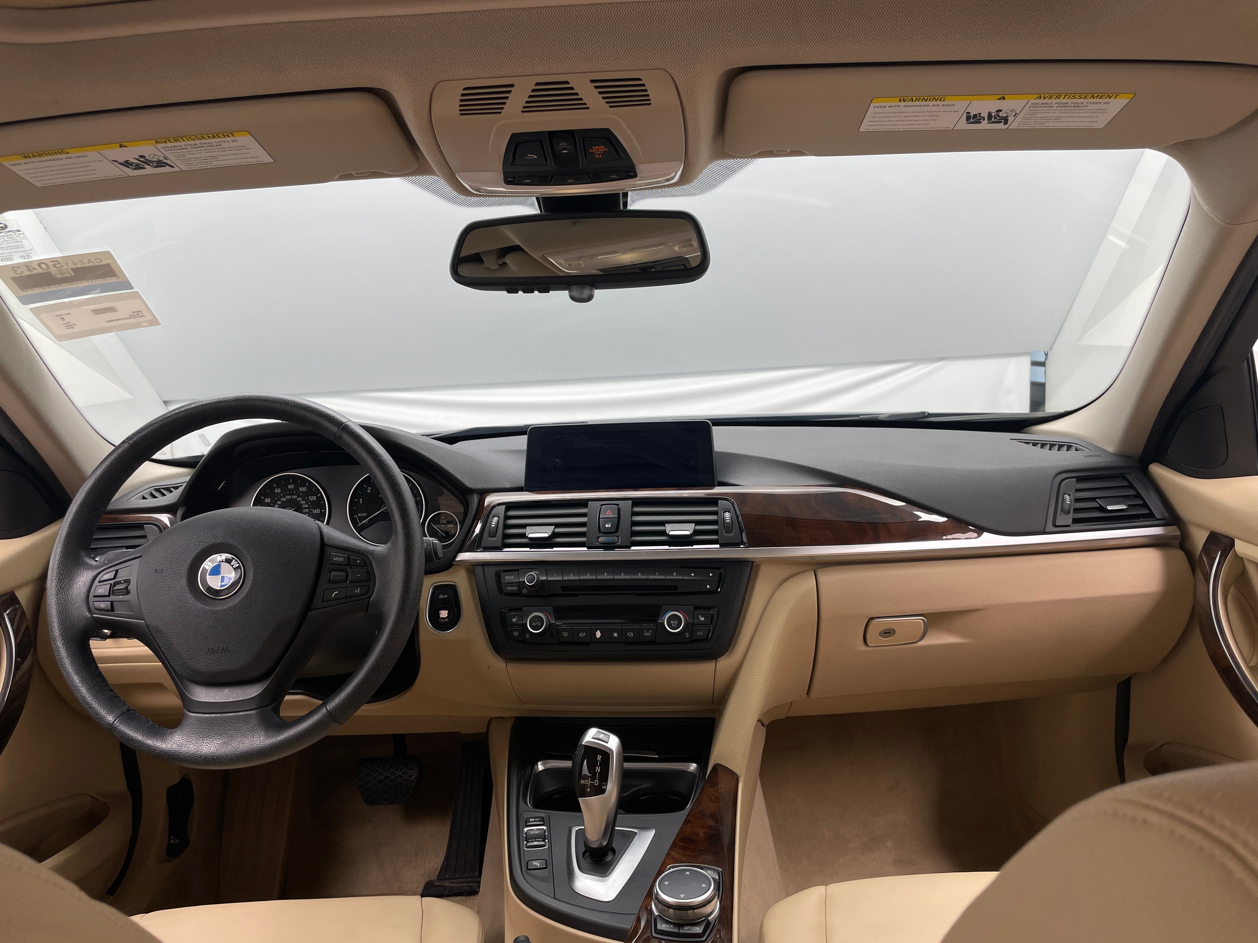 2015 BMW 3 Series 320i xDrive 2