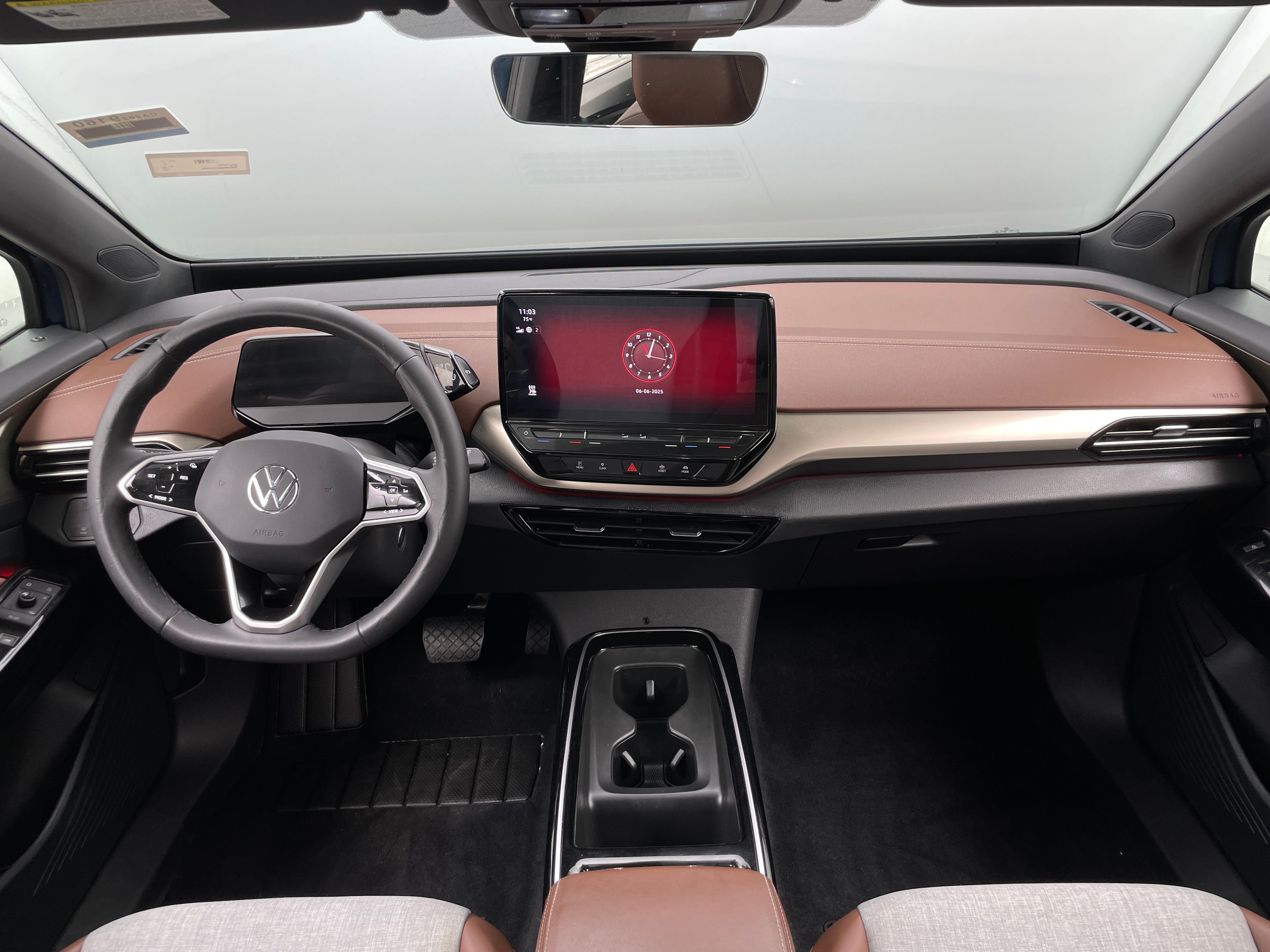 2023 Volkswagen ID.4 Pro 2