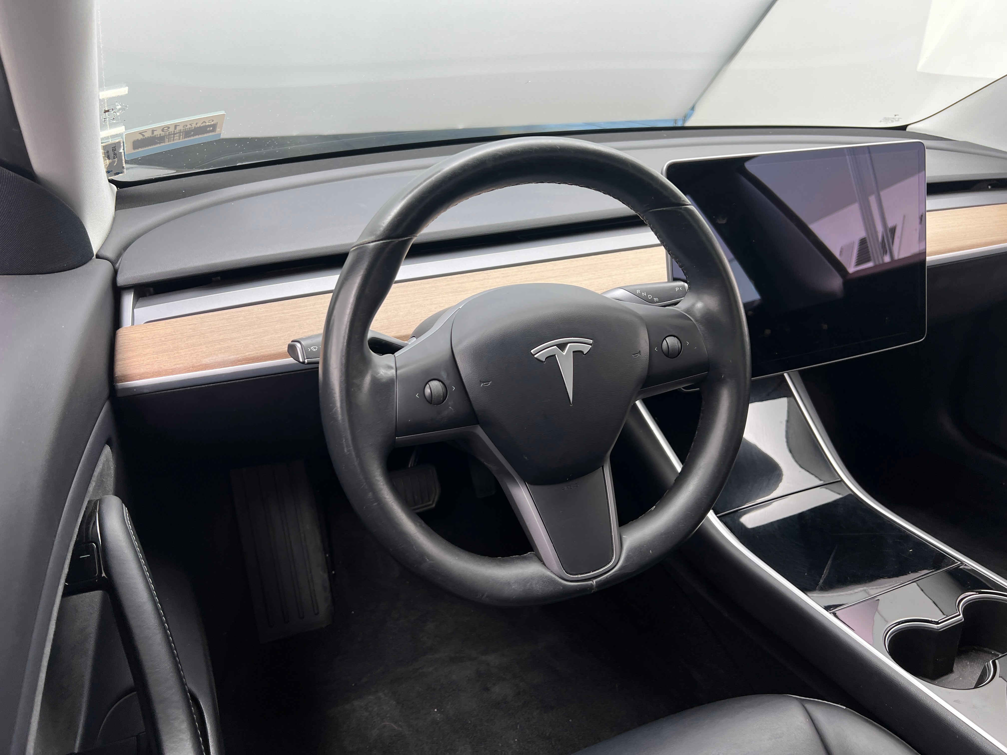 2019 Tesla Model 3 Standard Range 4