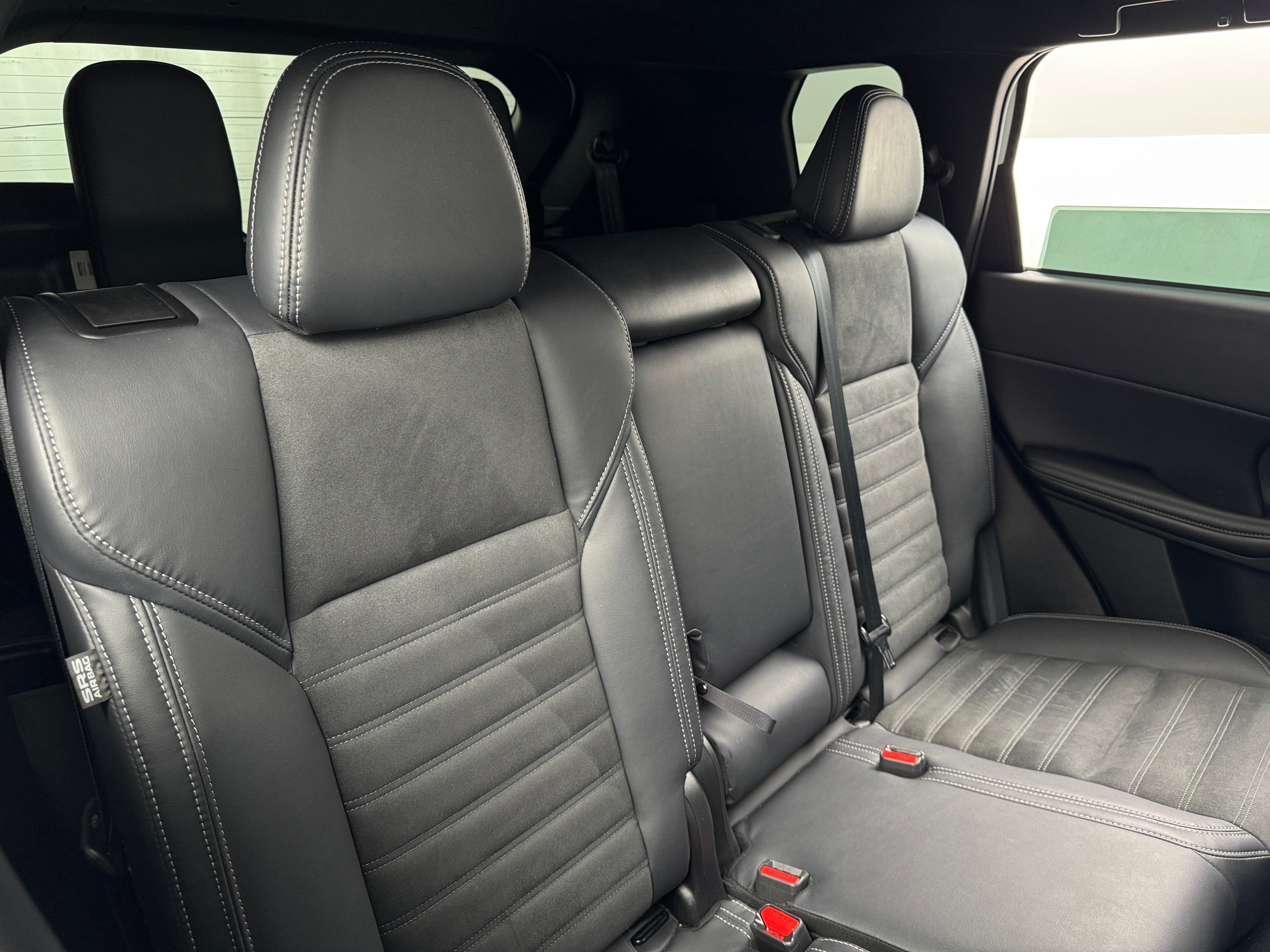Thumbnail: 2022 Mitsubishi Outlander - 5