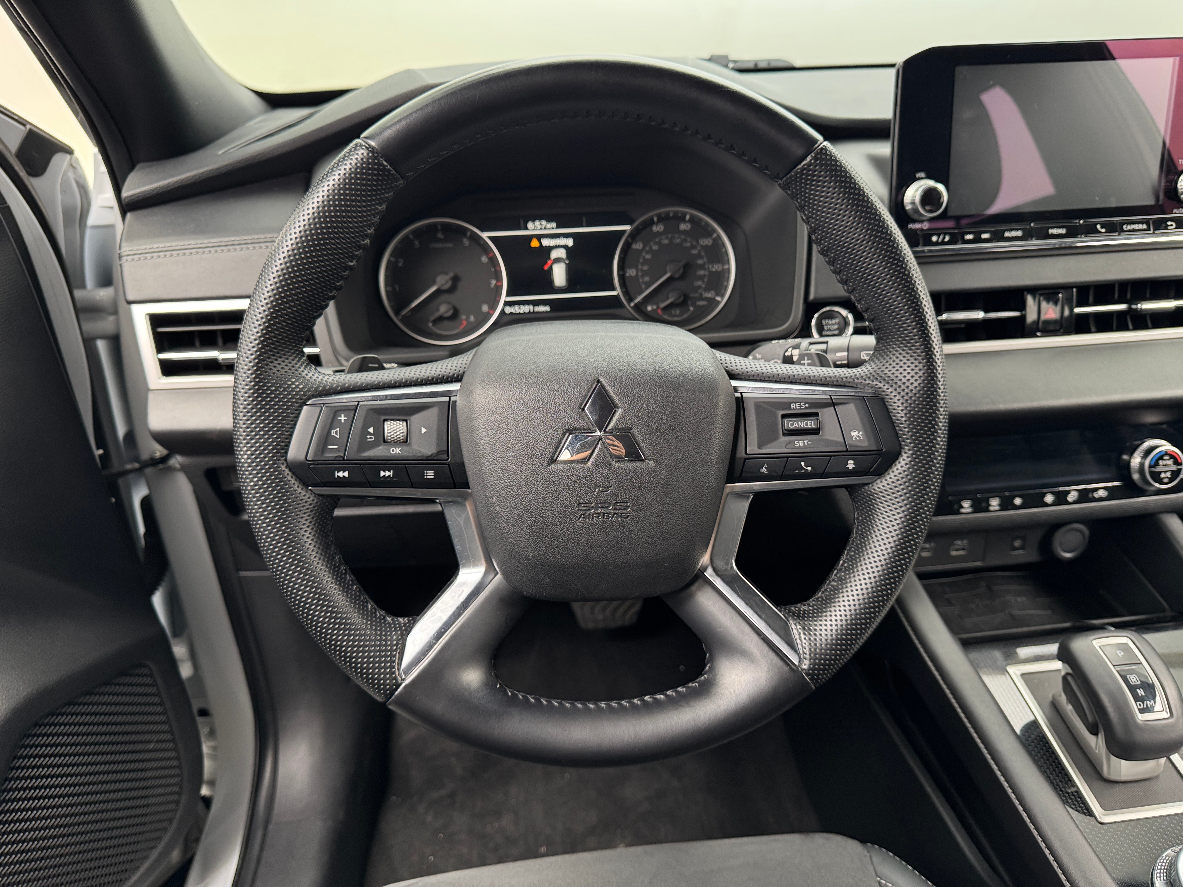 Thumbnail: 2022 Mitsubishi Outlander - 4