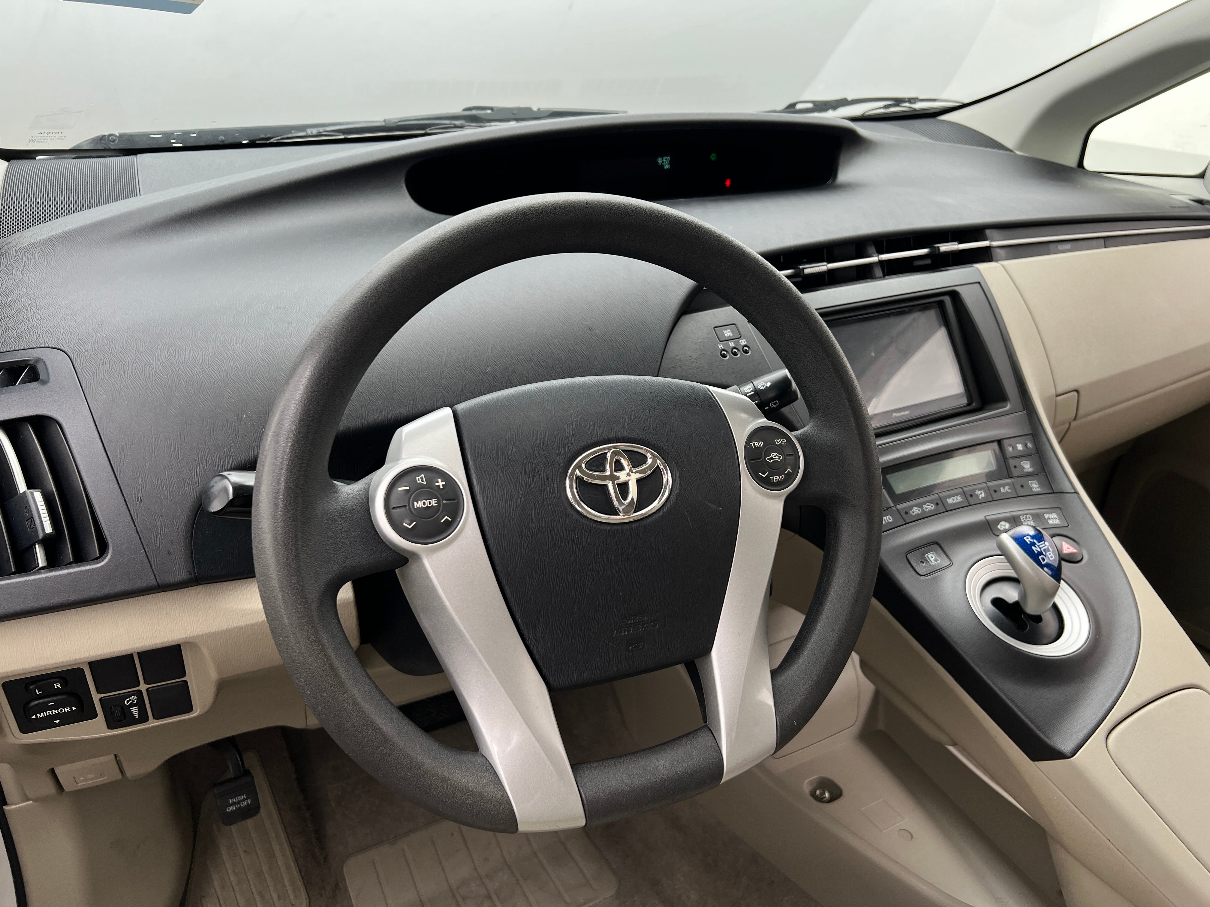 2010 Toyota Prius Two 4