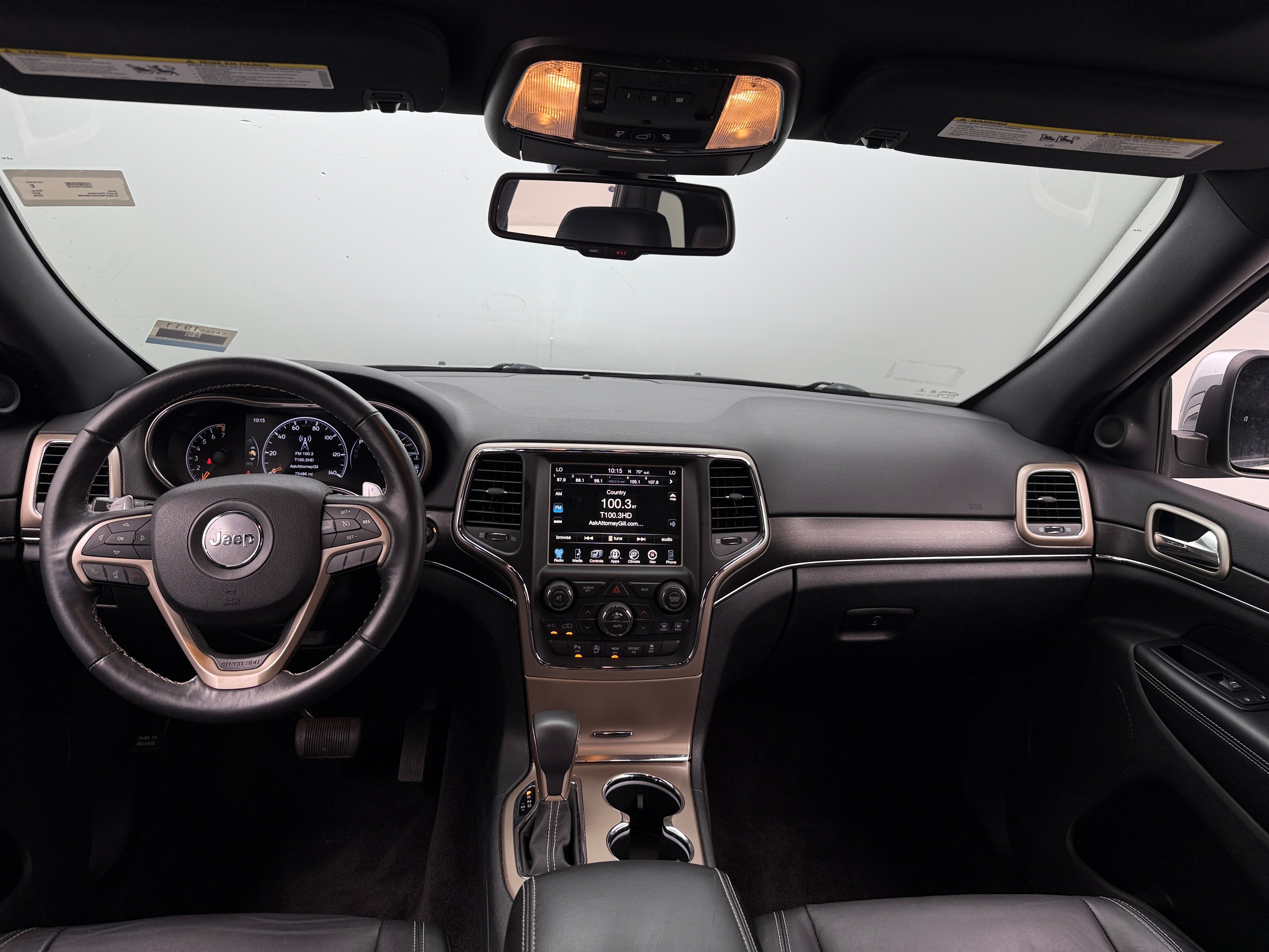 2016 Jeep Grand Cherokee Limited Edition 2