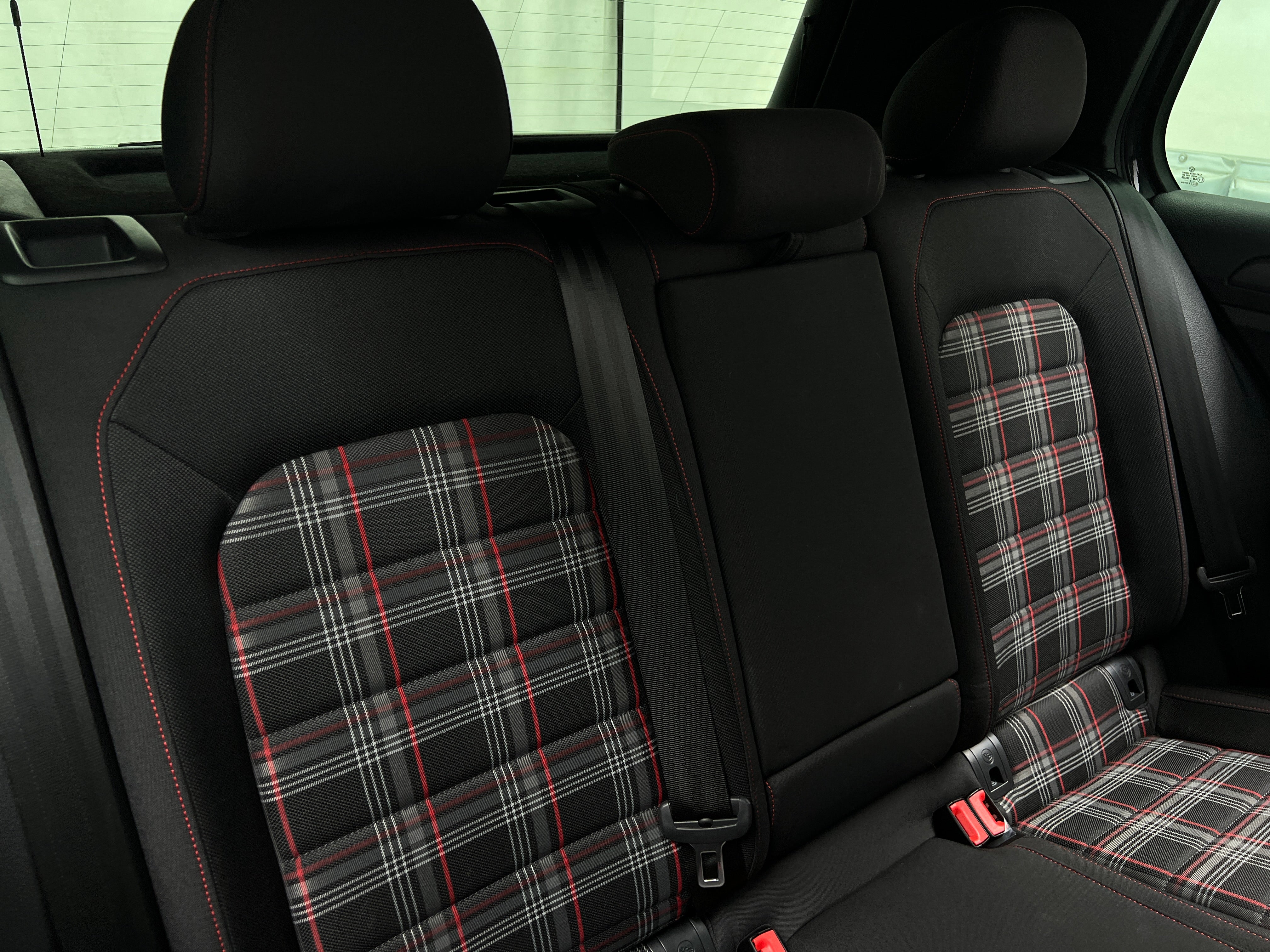 2019 Volkswagen Golf GTI Rabbit Edition 6
