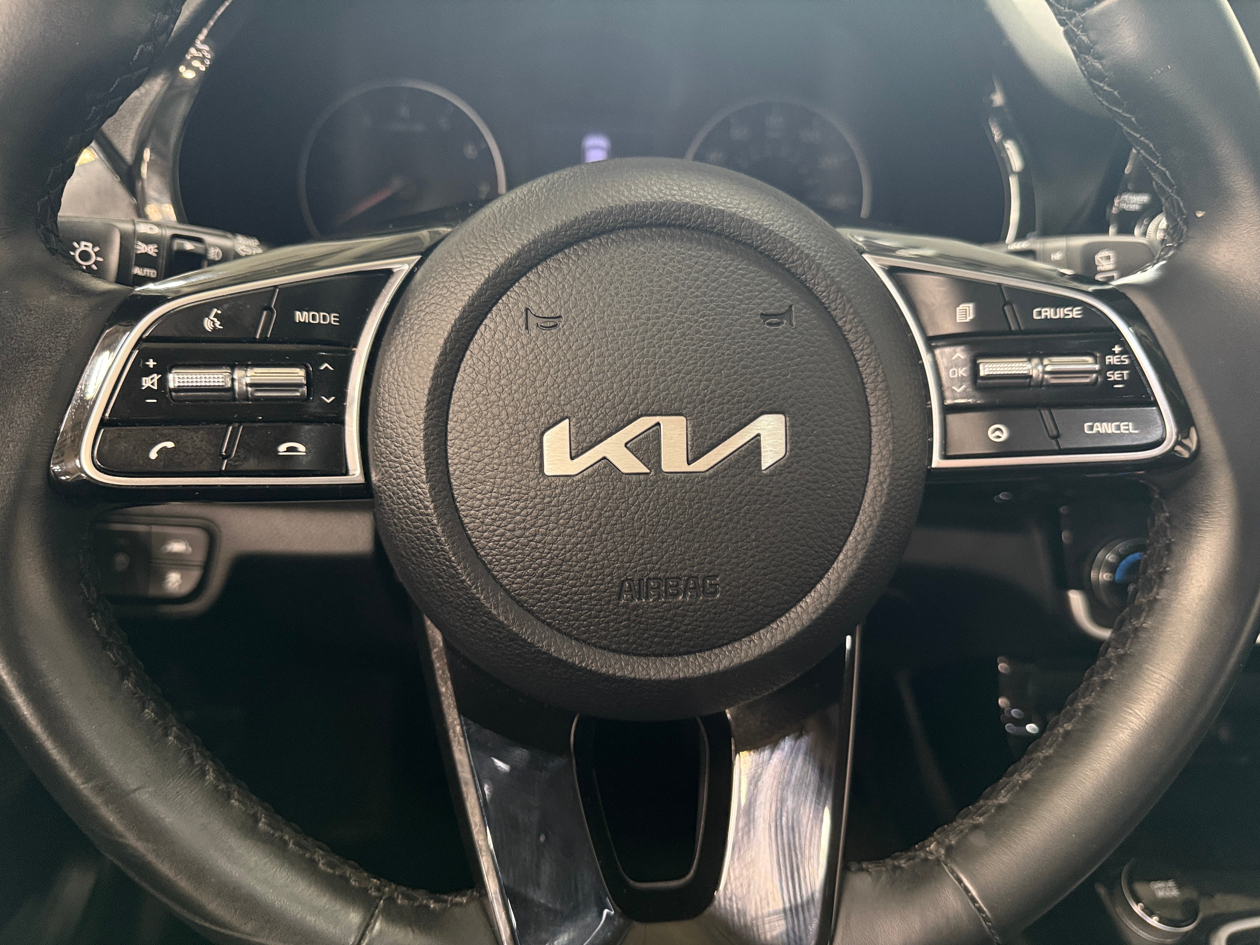 2023 Kia Seltos EX 4
