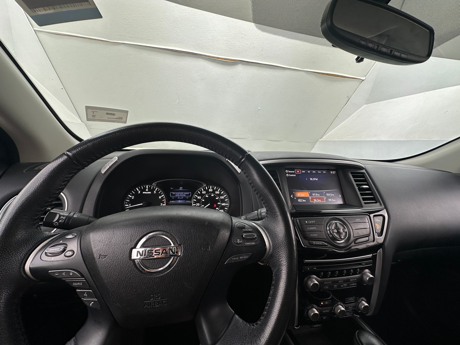 Thumbnail: 2019 Nissan Pathfinder - 3